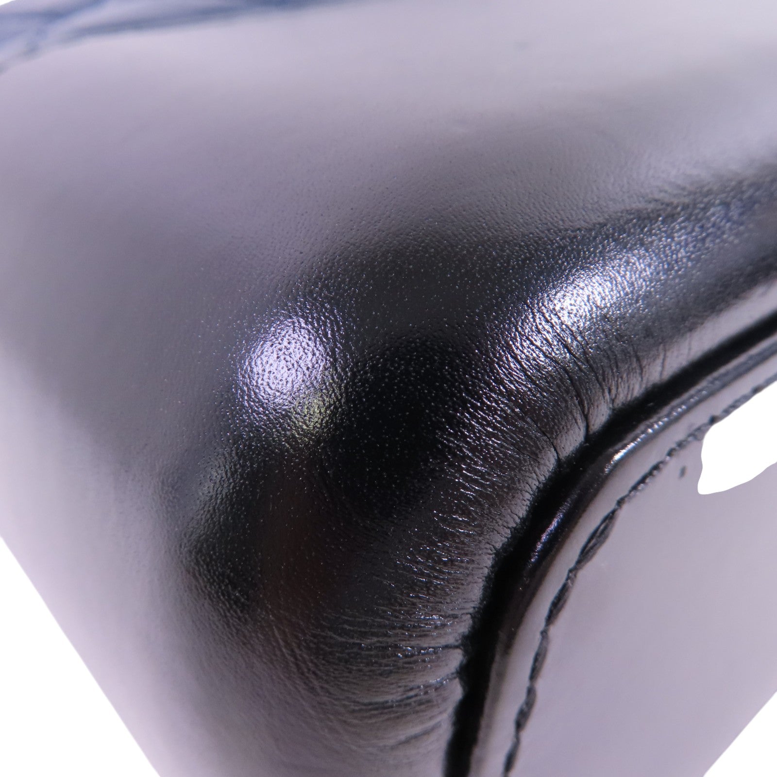 CHANEL 牛皮革Gabrielle Medium Chain Shoulder Bag銀扣鏈帶肩背袋