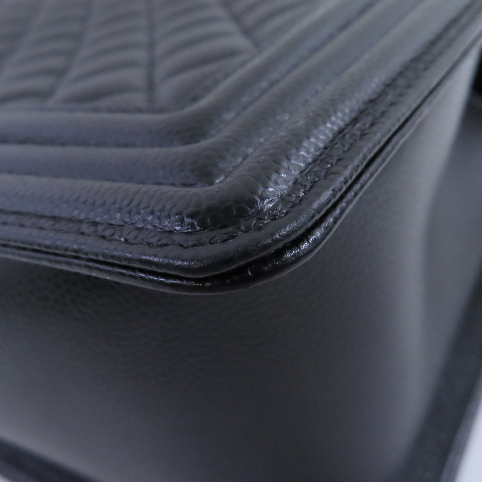 CHANEL 【激減優惠】牛皮皮革Boy Chanel金扣鏈帶肩背袋