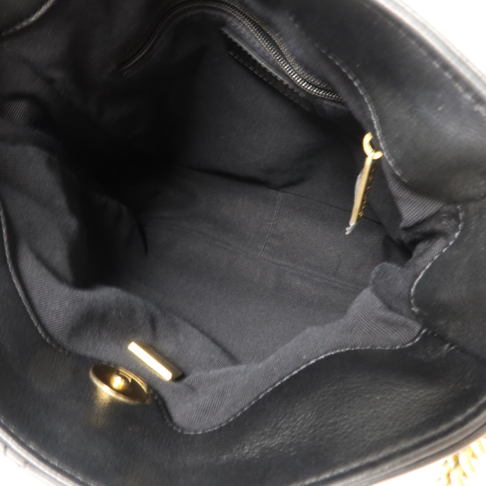 CHANEL 牛皮皮革Drawstring Bag鏈帶肩背袋