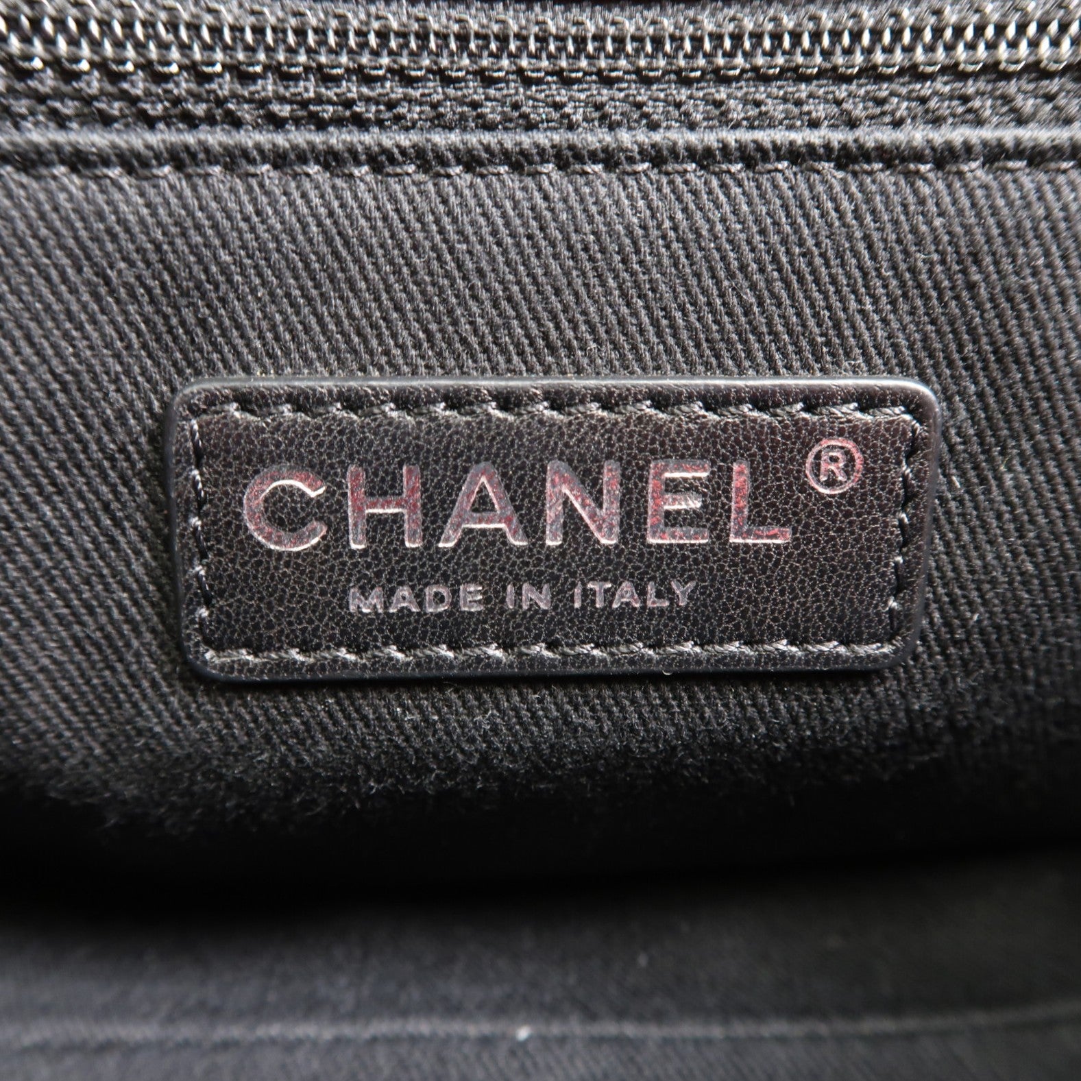 CHANEL 牛皮皮革Chain Shoulder鏈帶肩背袋