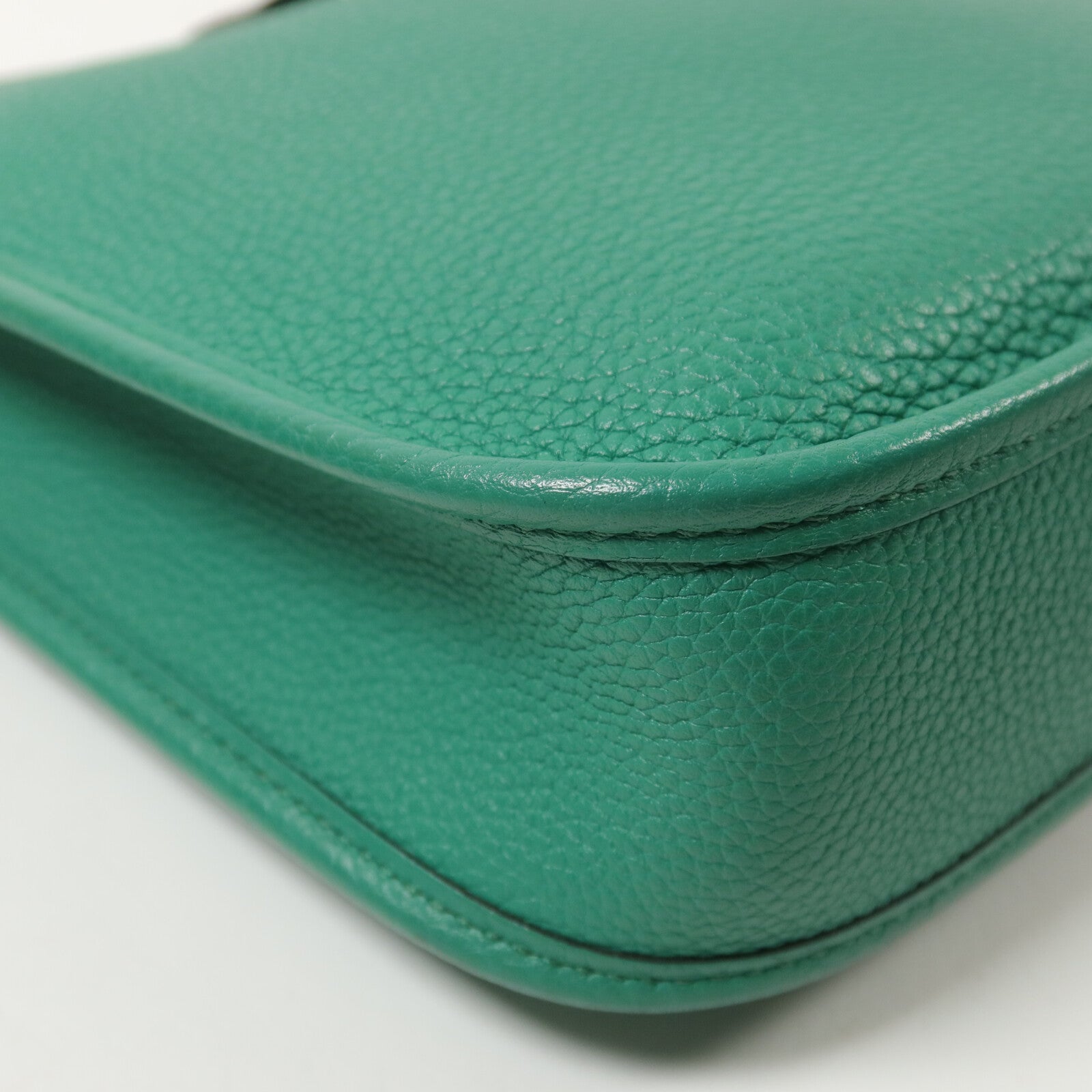 HERMES Clemence皮革Evelyne TPM肩背袋Vert Jade