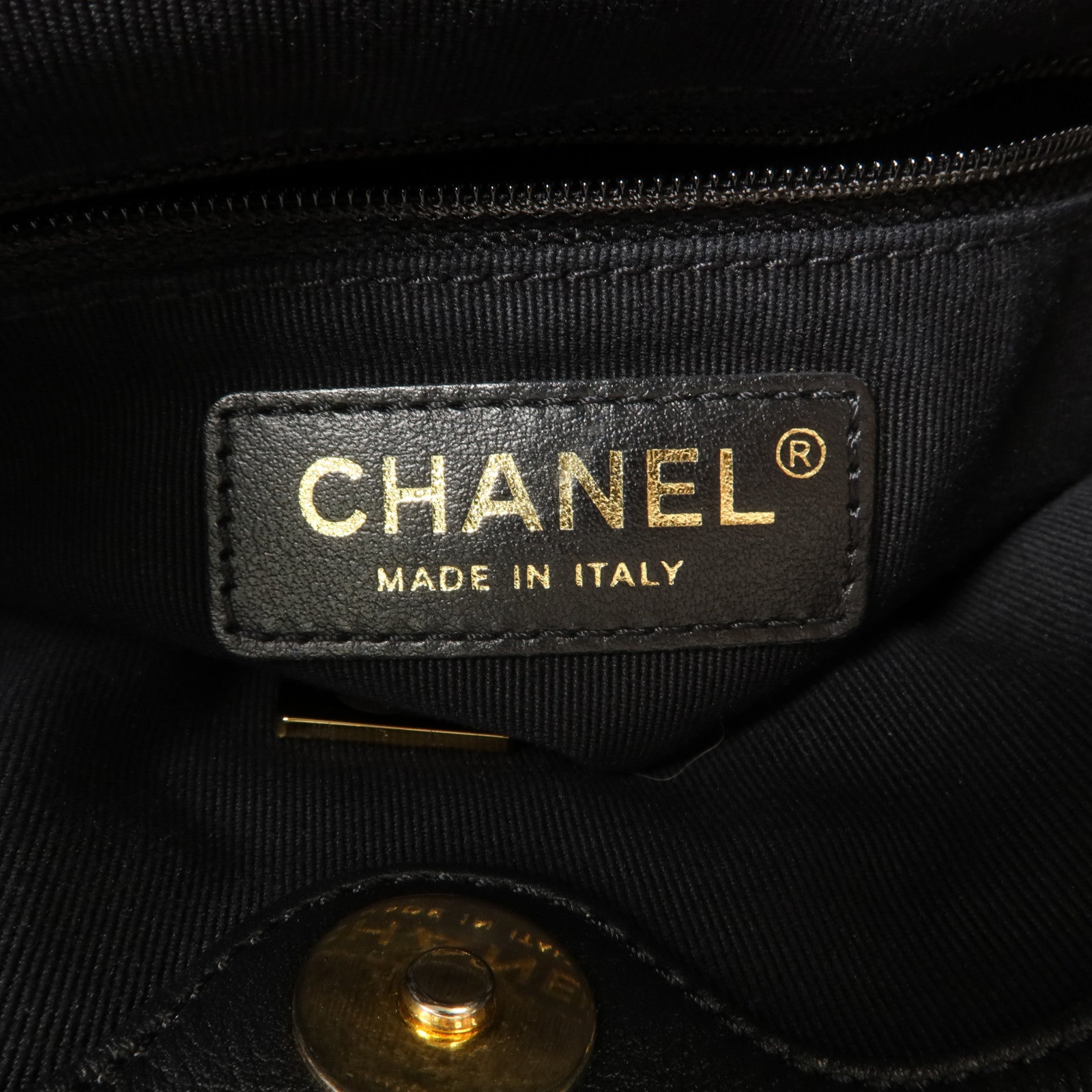 CHANEL 牛皮皮革Drawstring Bag鏈帶肩背袋