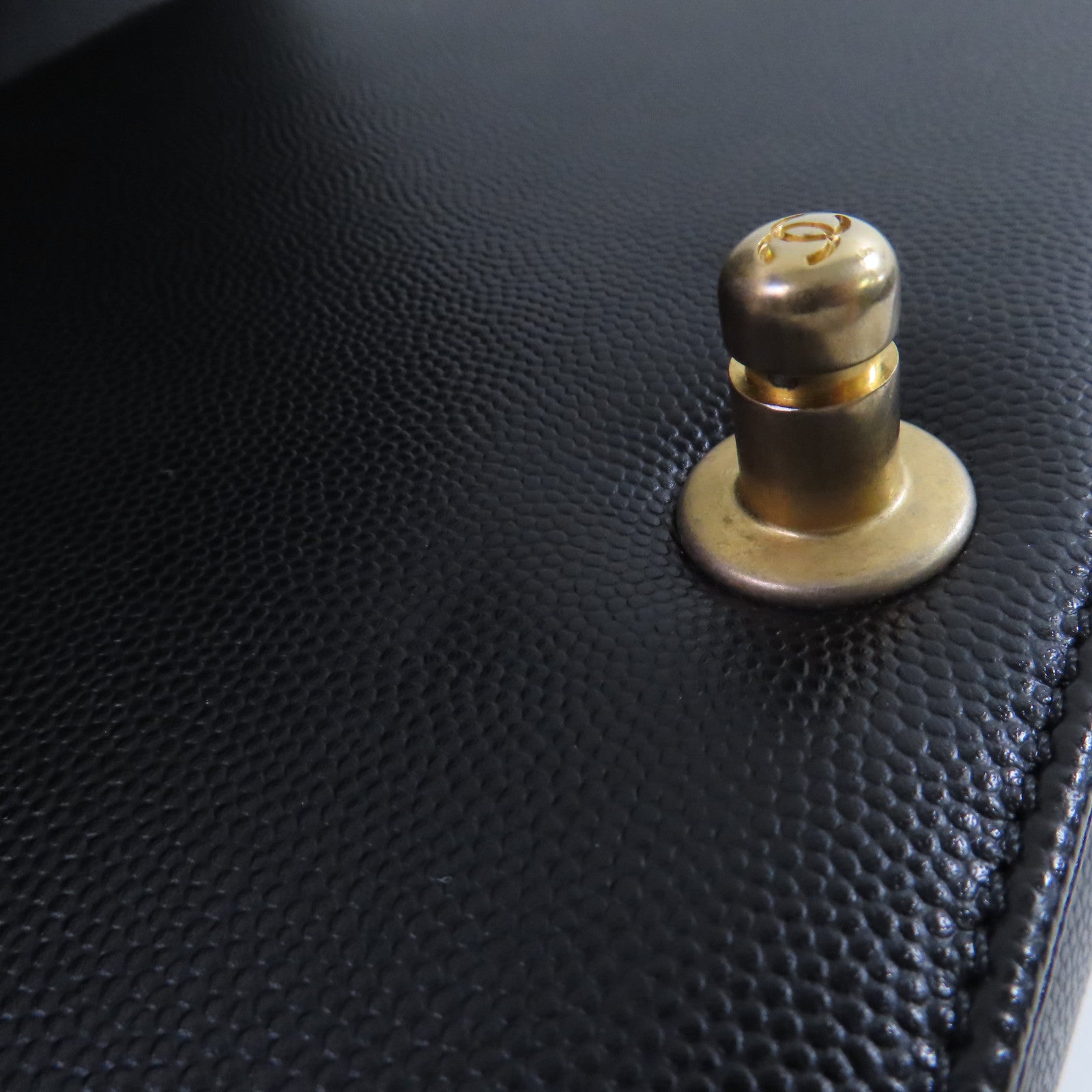 CHANEL 【激減優惠】牛皮皮革Boy Chanel金扣鏈帶肩背袋