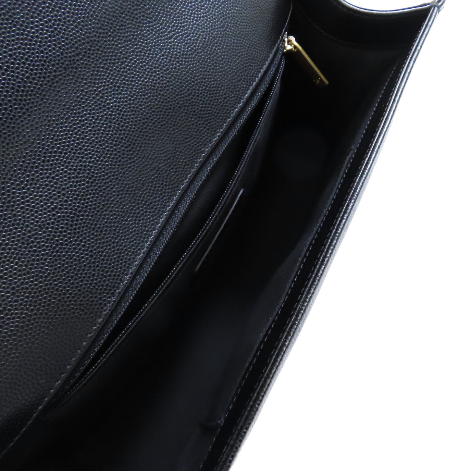 CHANEL 牛皮皮革Boy Chanel金扣鏈帶肩背袋