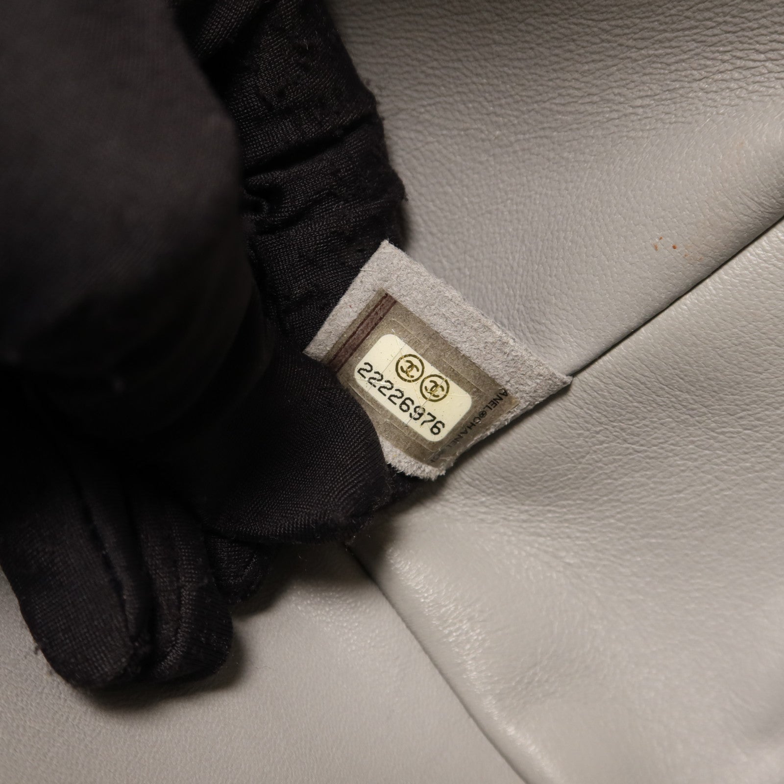 CHANEL 牛皮皮革2 Way Shoulder Bag銀扣手挽肩背兩用袋