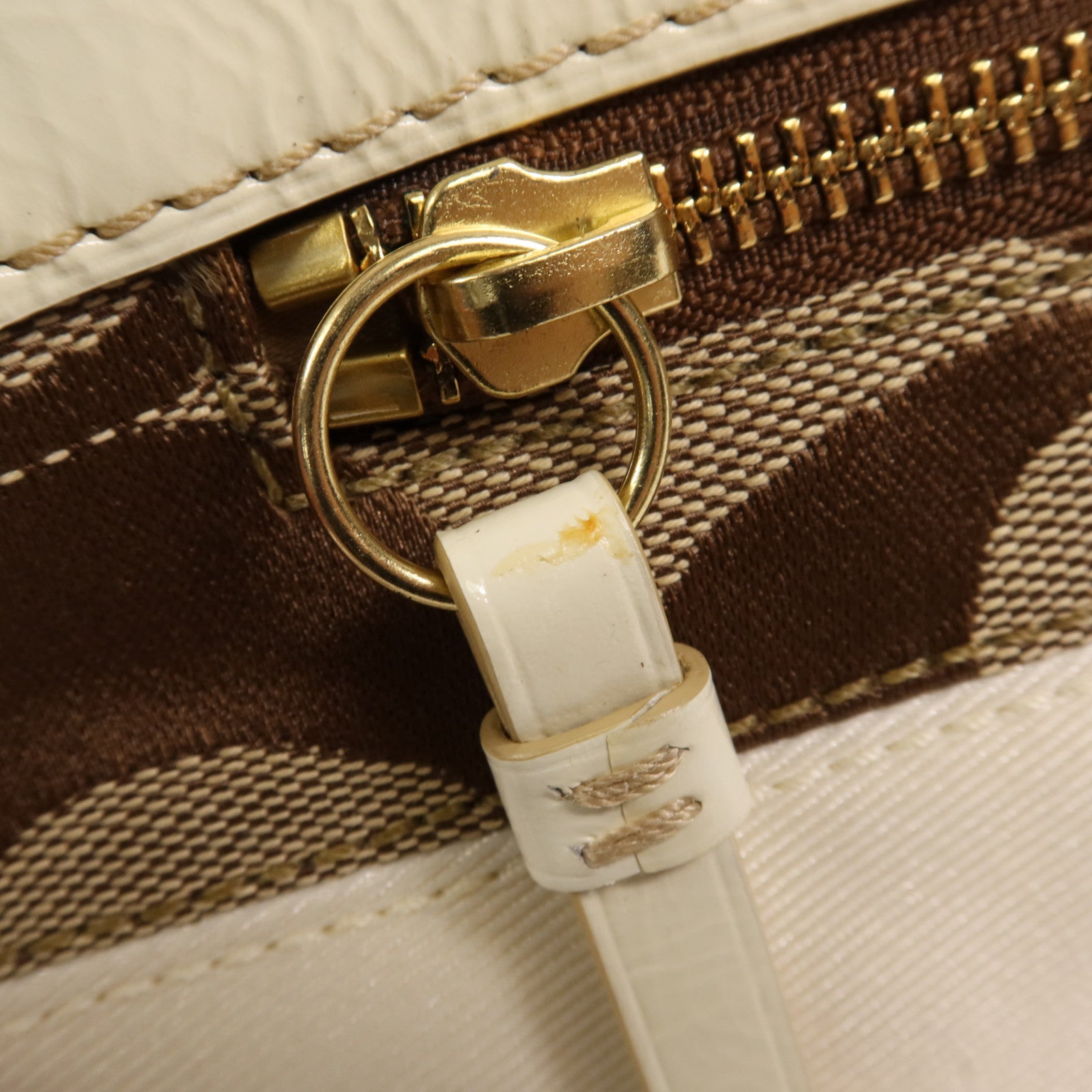 COACH 帆布Shoulder Bag金扣肩背袋