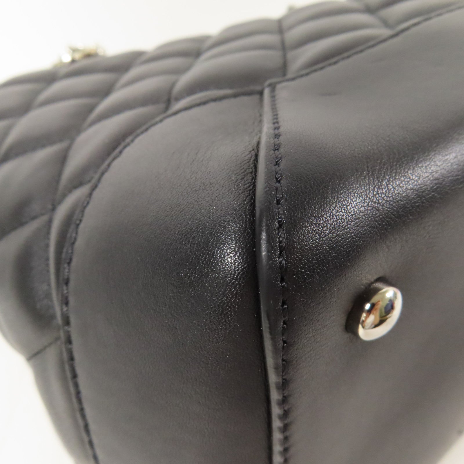 CHANEL 牛皮皮革Chain Shoulder銀扣手挽肩背兩用袋