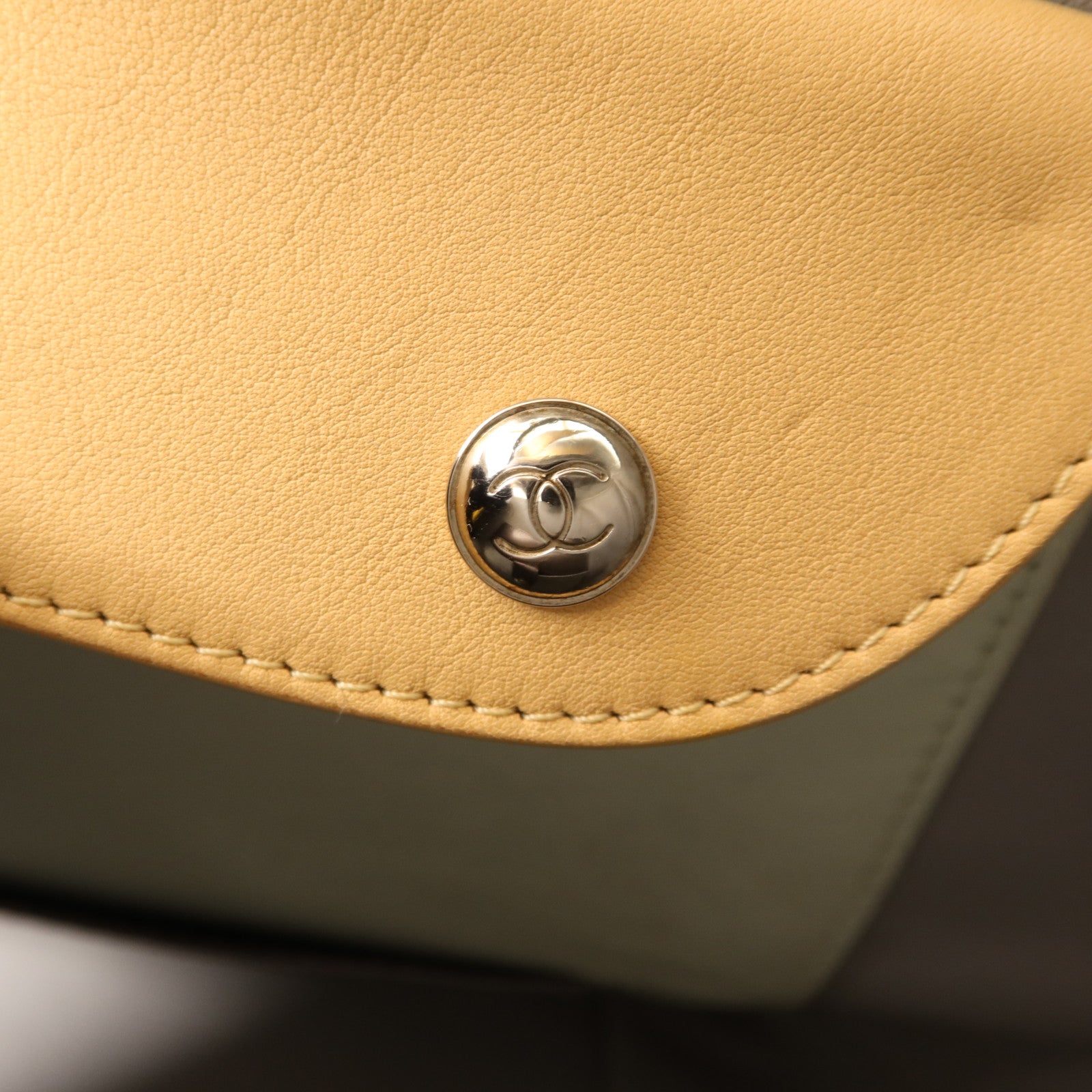 CHANEL 牛皮皮革2 Way Shoulder Bag銀扣手挽肩背兩用袋