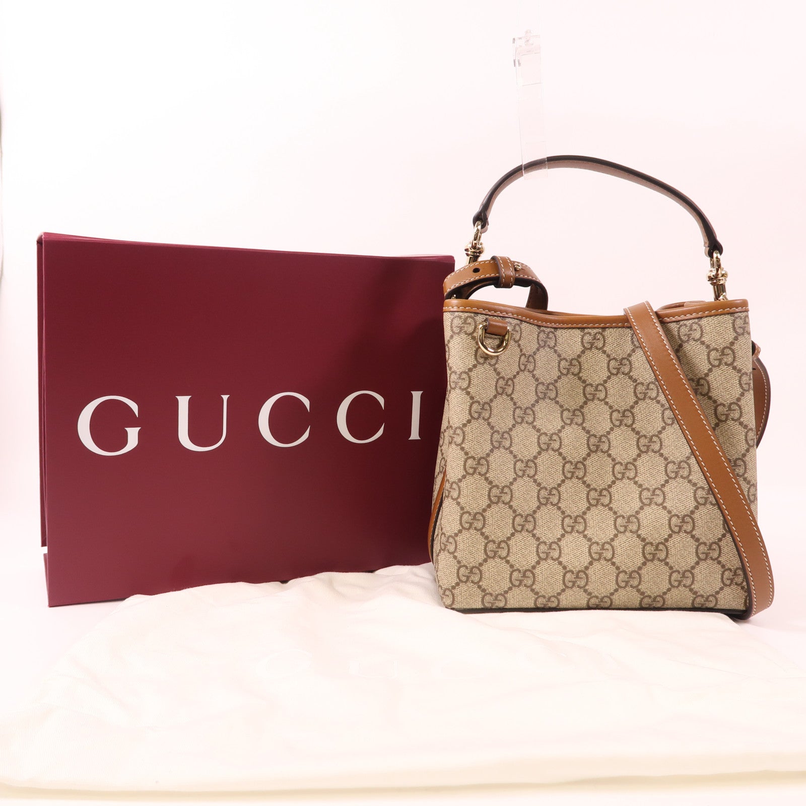 GUCCI 塗層帆布GG Emblem Small Bucket金扣手挽肩背兩用袋