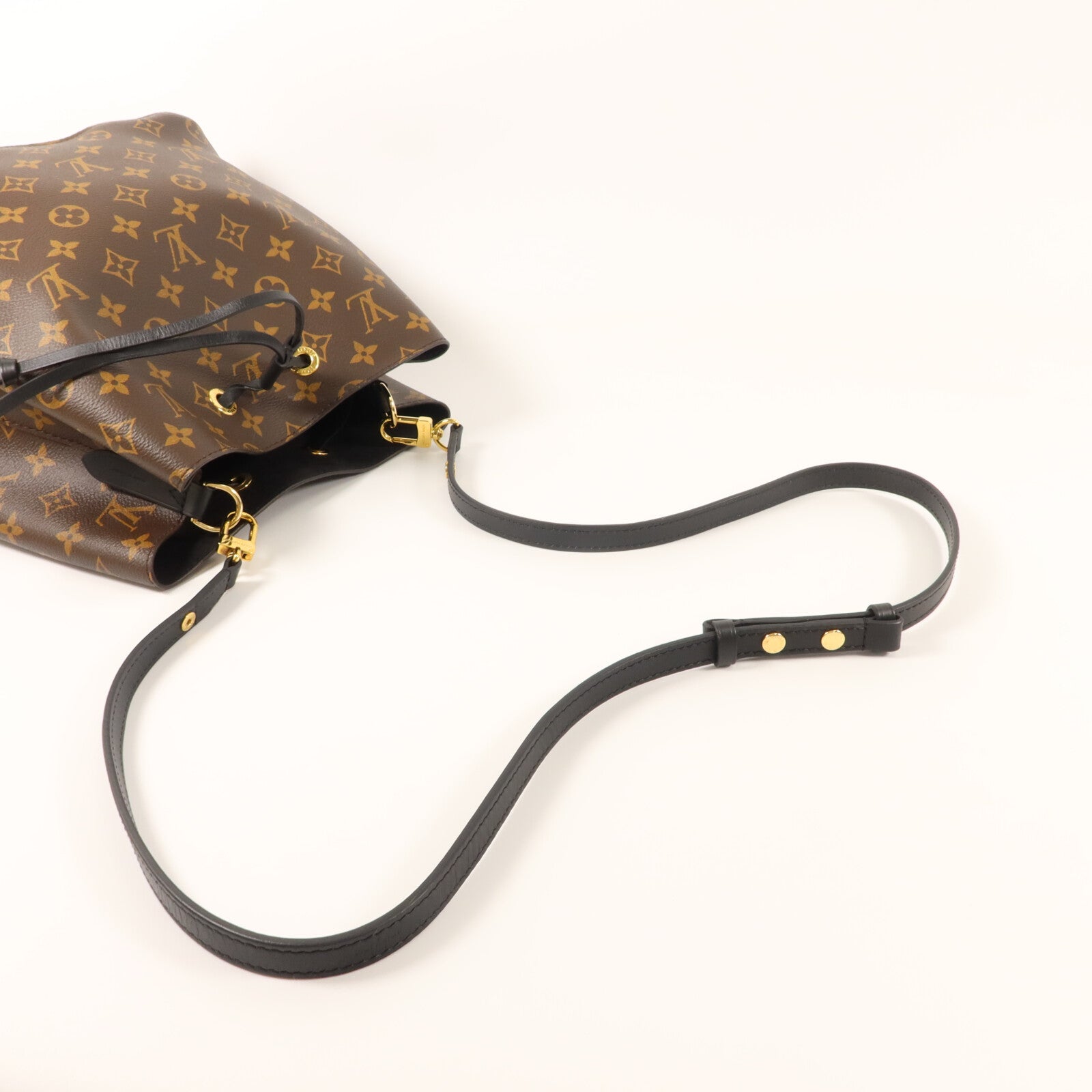 LOUIS VUITTON Monogram Neo Noe MM金扣肩背袋