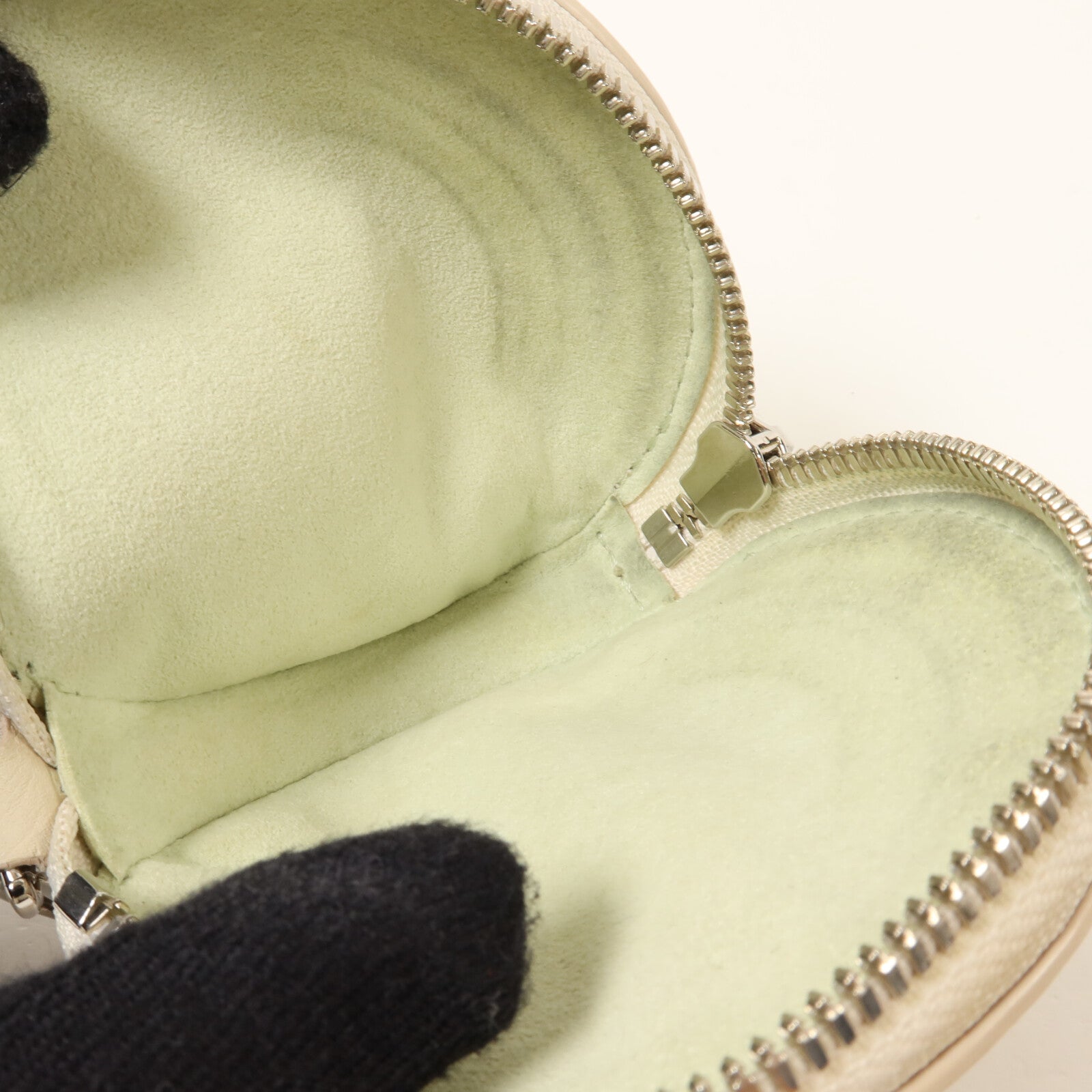 LOUIS VUITTON Mahina Bella鏈帶手挽肩背兩用袋