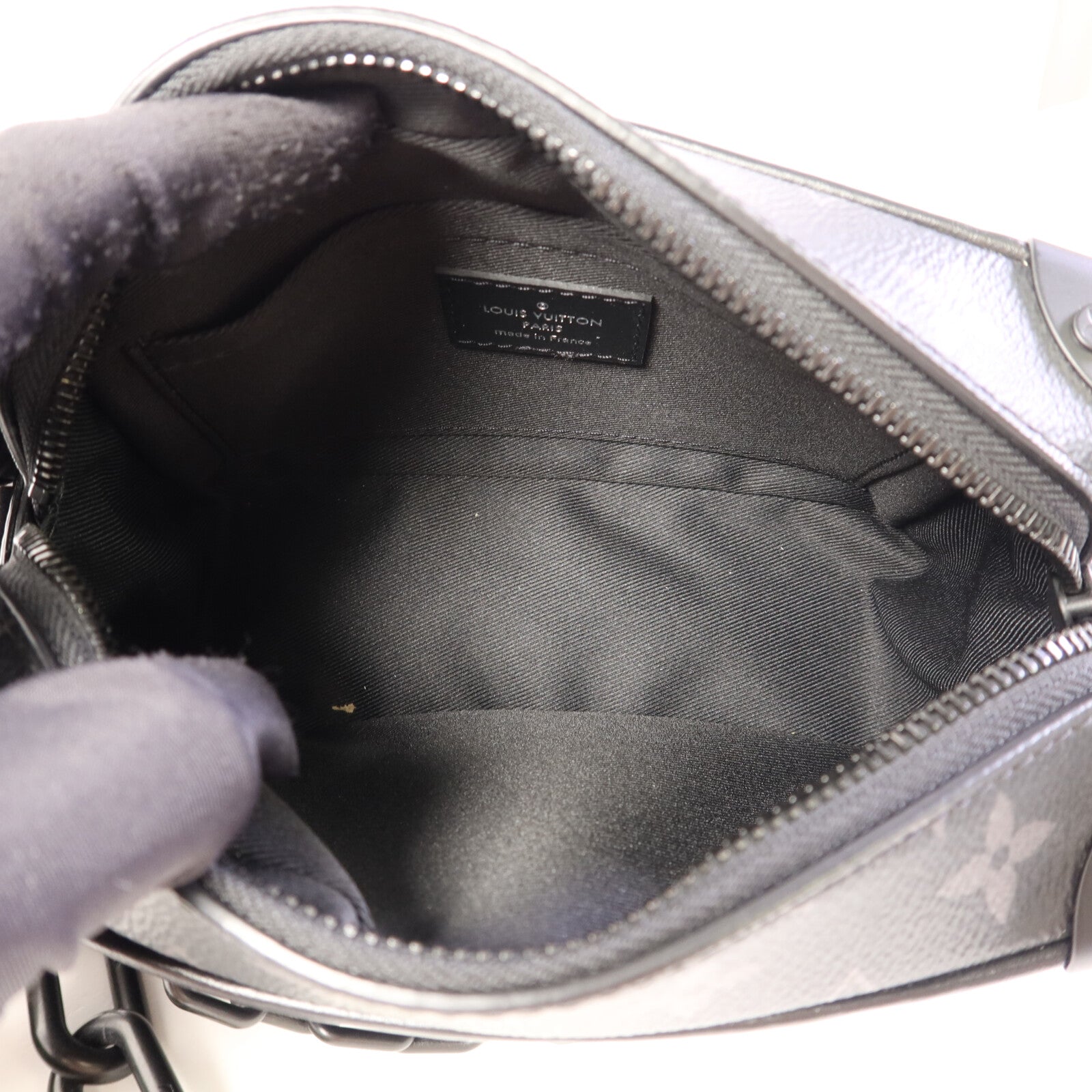 LOUIS VUITTON Monogram Eclipse Mini Soft Trunk肩背袋