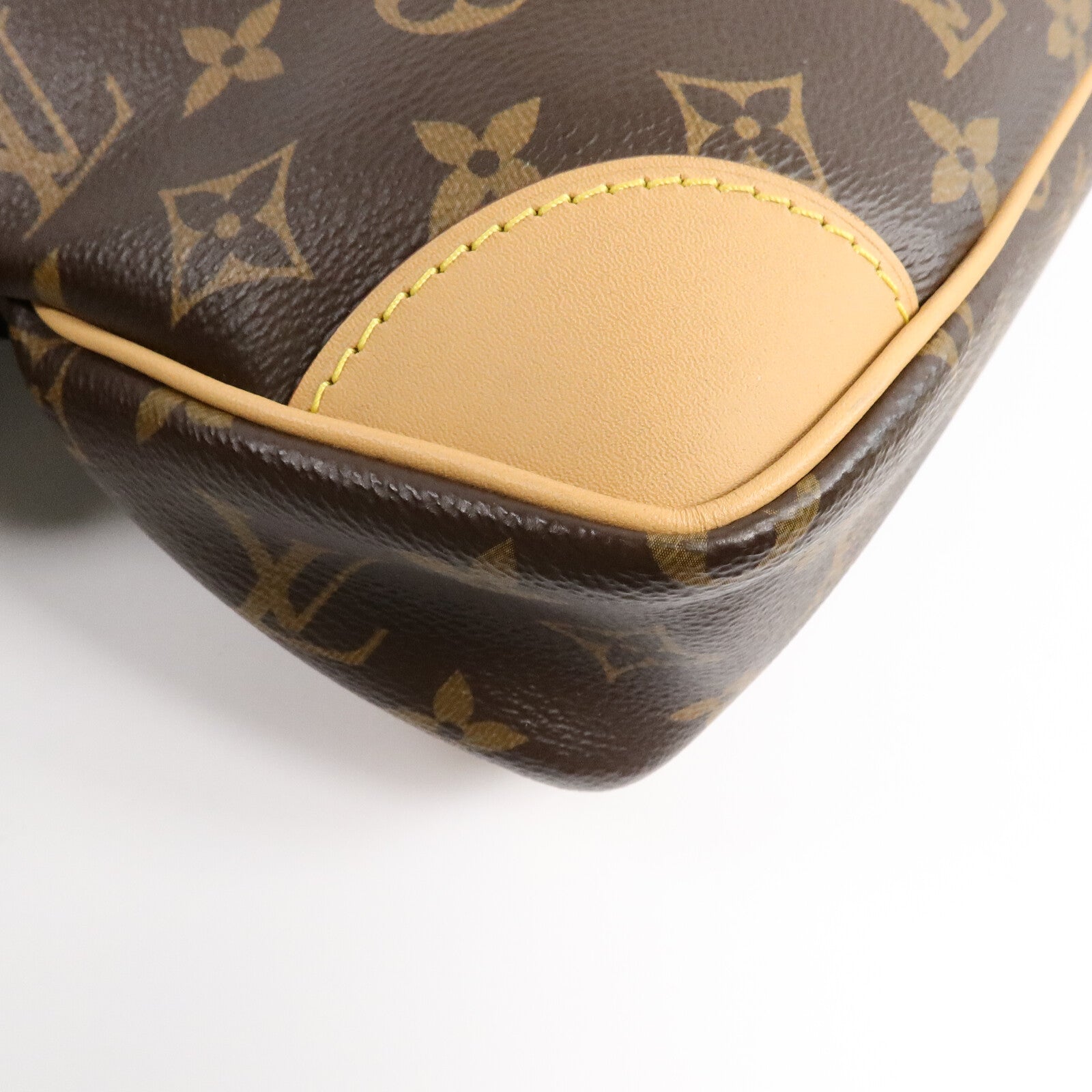 LOUIS VUITTON Monogram Odeon PM金扣肩背袋