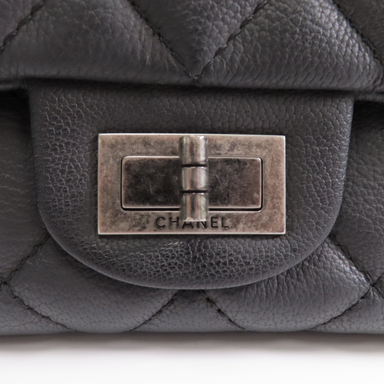 CHANEL 菱格牛皮皮革2.55銀扣鏈帶肩背袋黑色