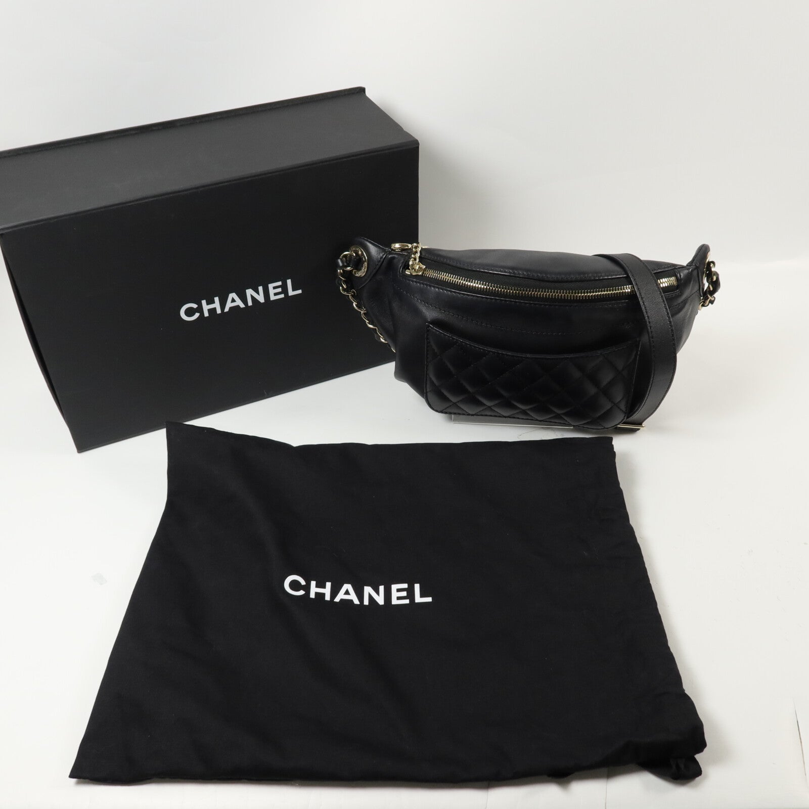 CHANEL 羊皮皮革Waist Bag腰包