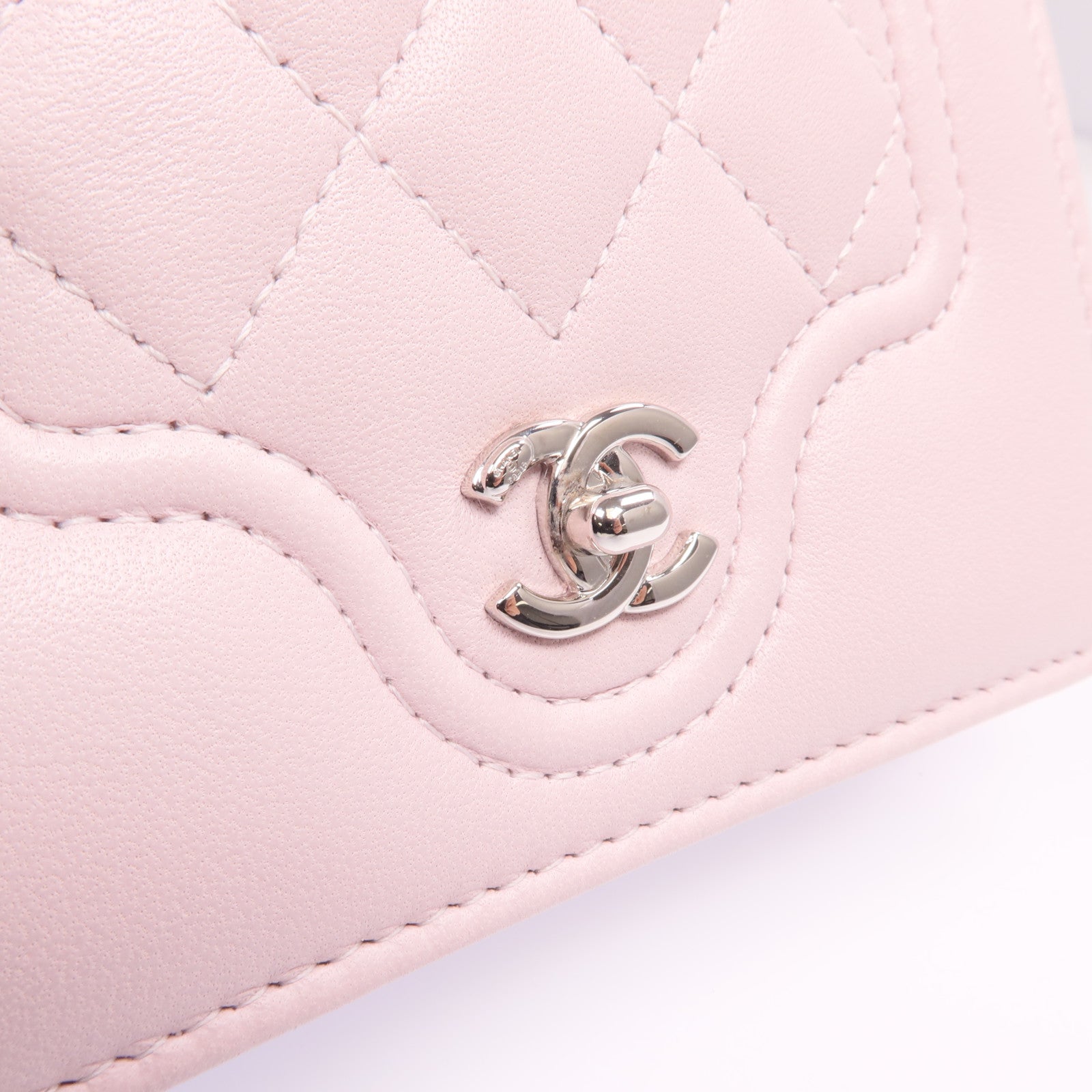 CHANEL 羊皮皮革Wallet銀扣錢包
