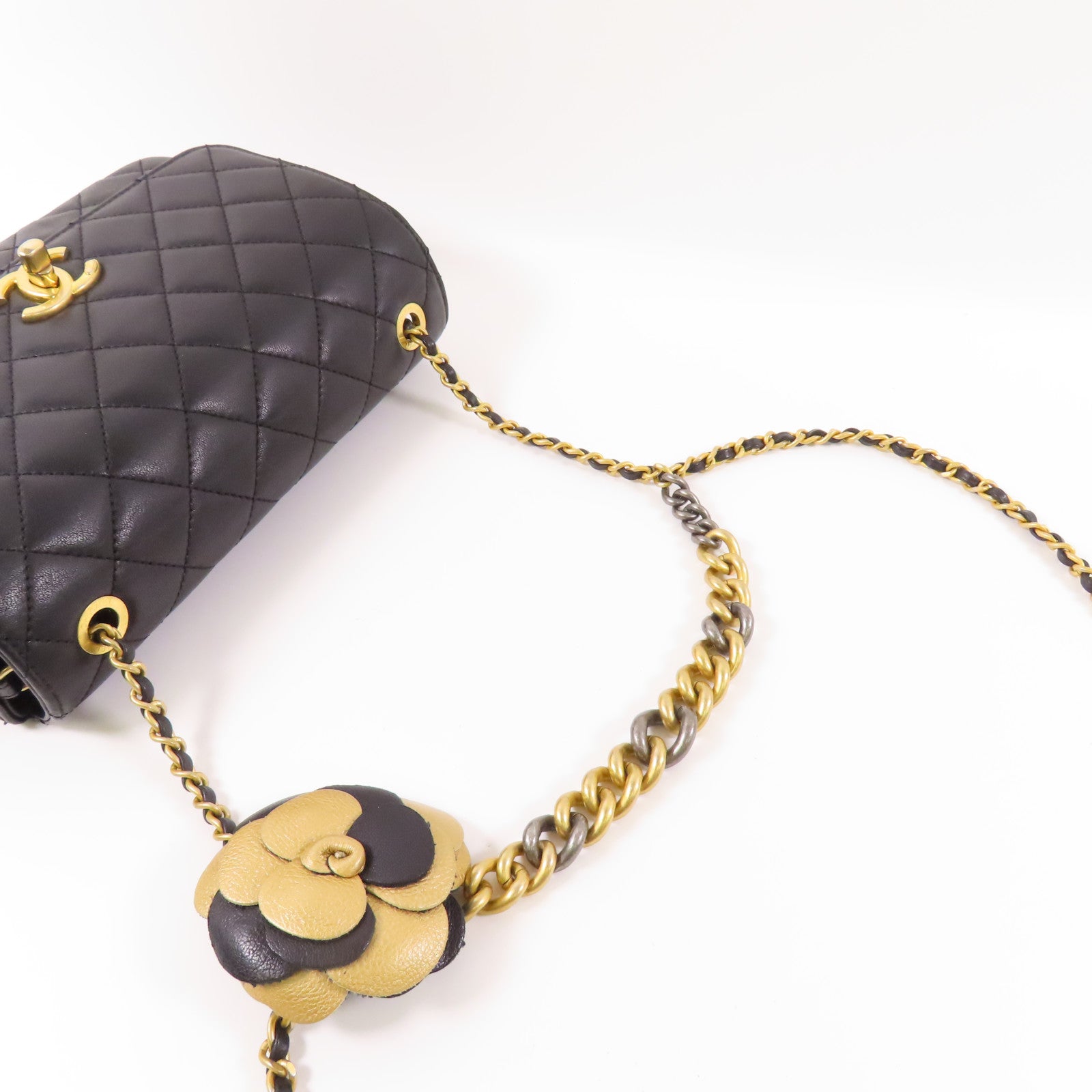 CHANEL 牛皮皮革Chain Shoulder金扣鏈帶手挽肩背兩用袋