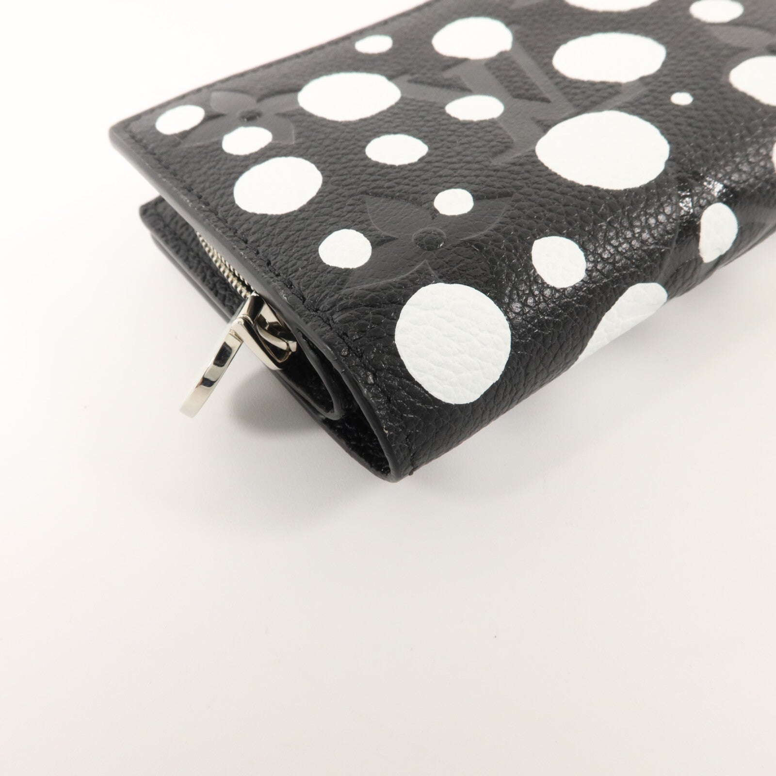 LOUIS VUITTON Monogram Empreinte LV x YK Clea Wallet錢包