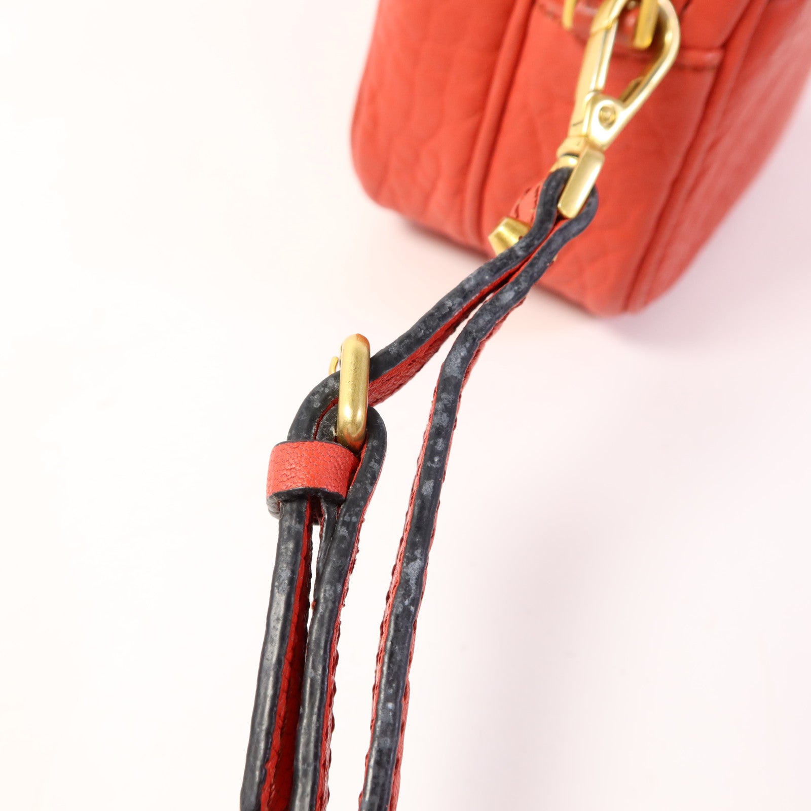 MCM 塗層帆布Shoulder Bag金扣肩背袋