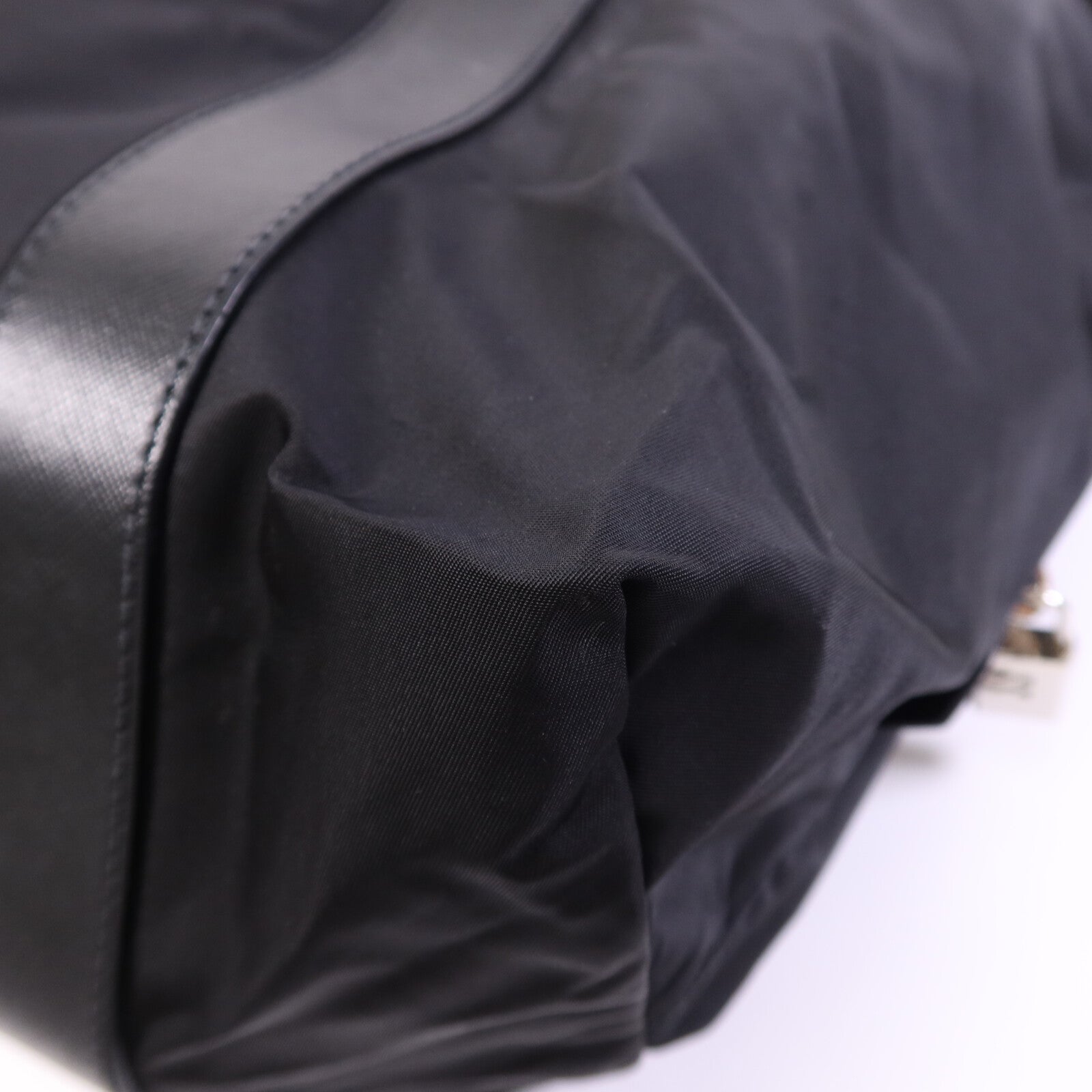 PRADA 尼龍Tote Bag銀扣手挽袋