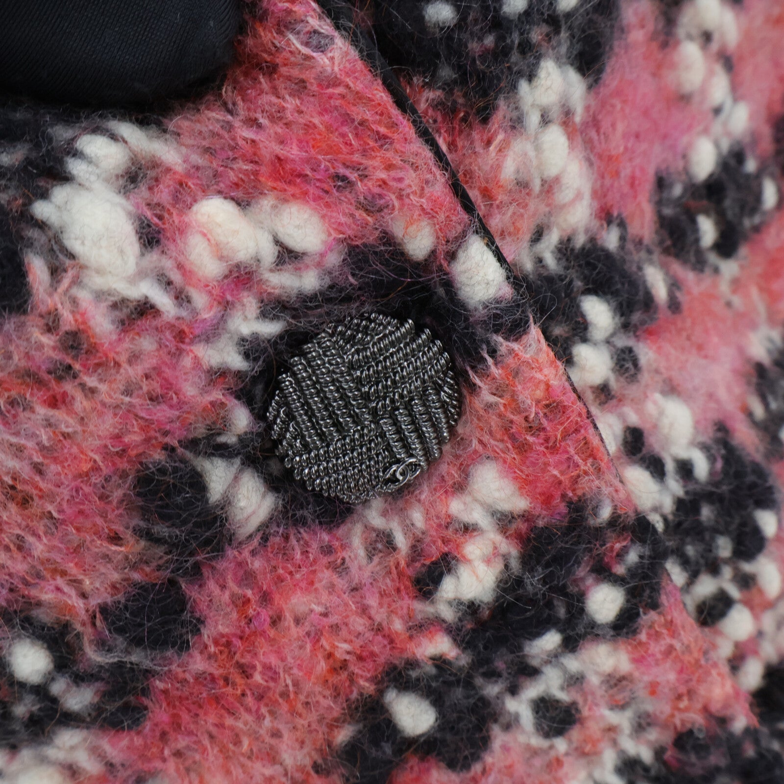 CHANEL Coco Button Long Jacket 大衣