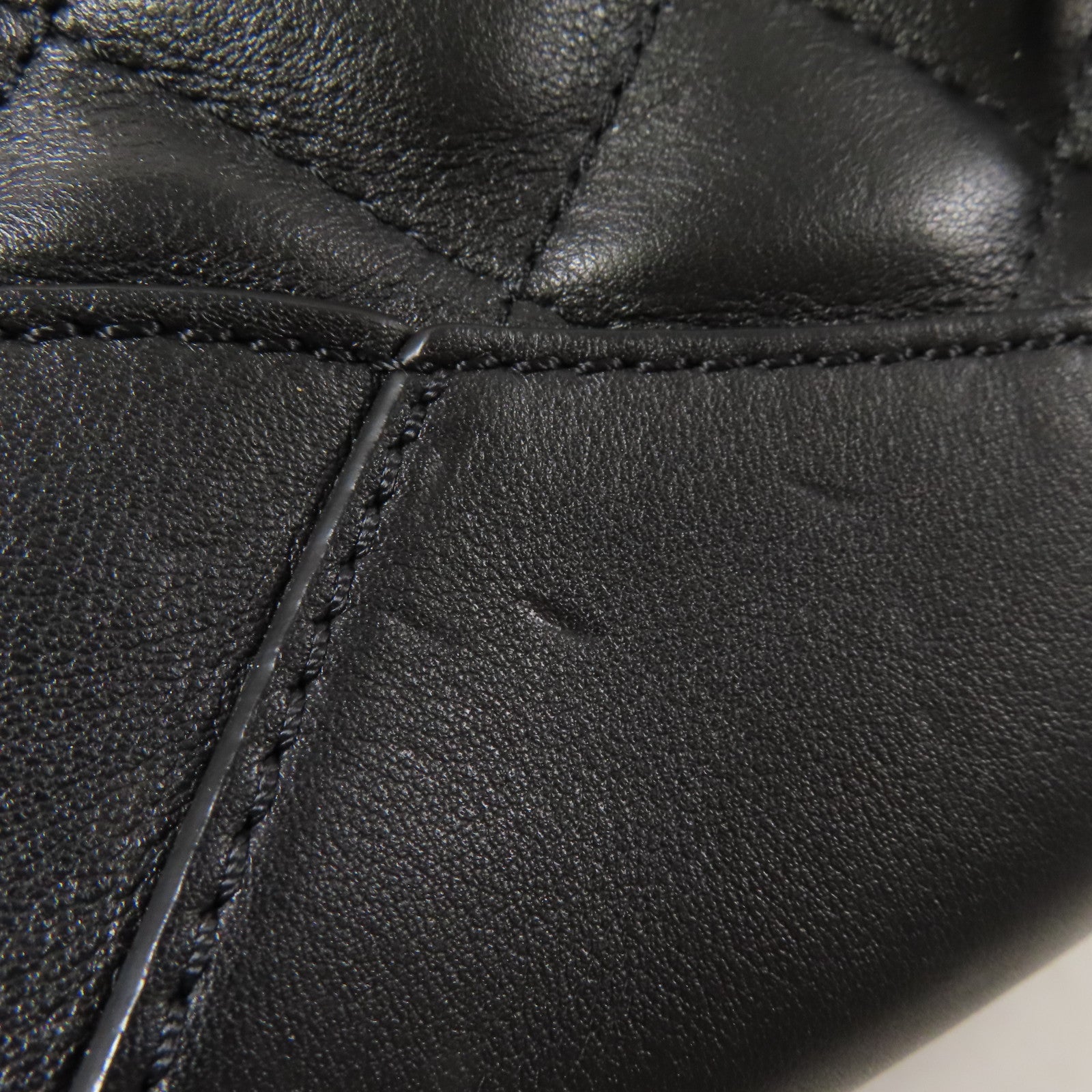 CHANEL 牛皮皮革Chain Shoulder銀扣手挽肩背兩用袋