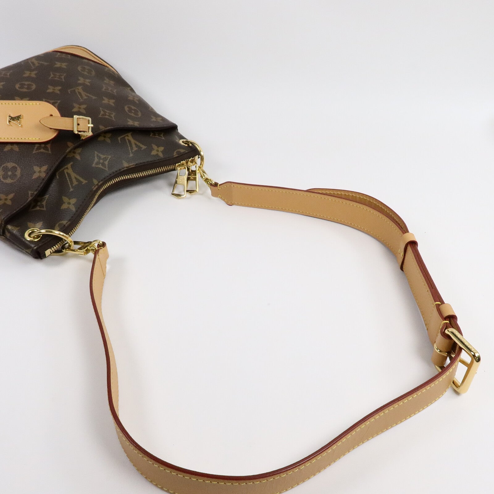 LOUIS VUITTON Monogram Odeon PM金扣肩背袋