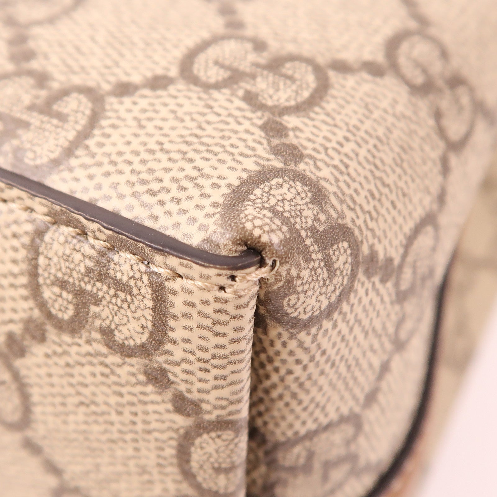 GUCCI 塗層帆布GG Emblem Small Bucket金扣手挽肩背兩用袋