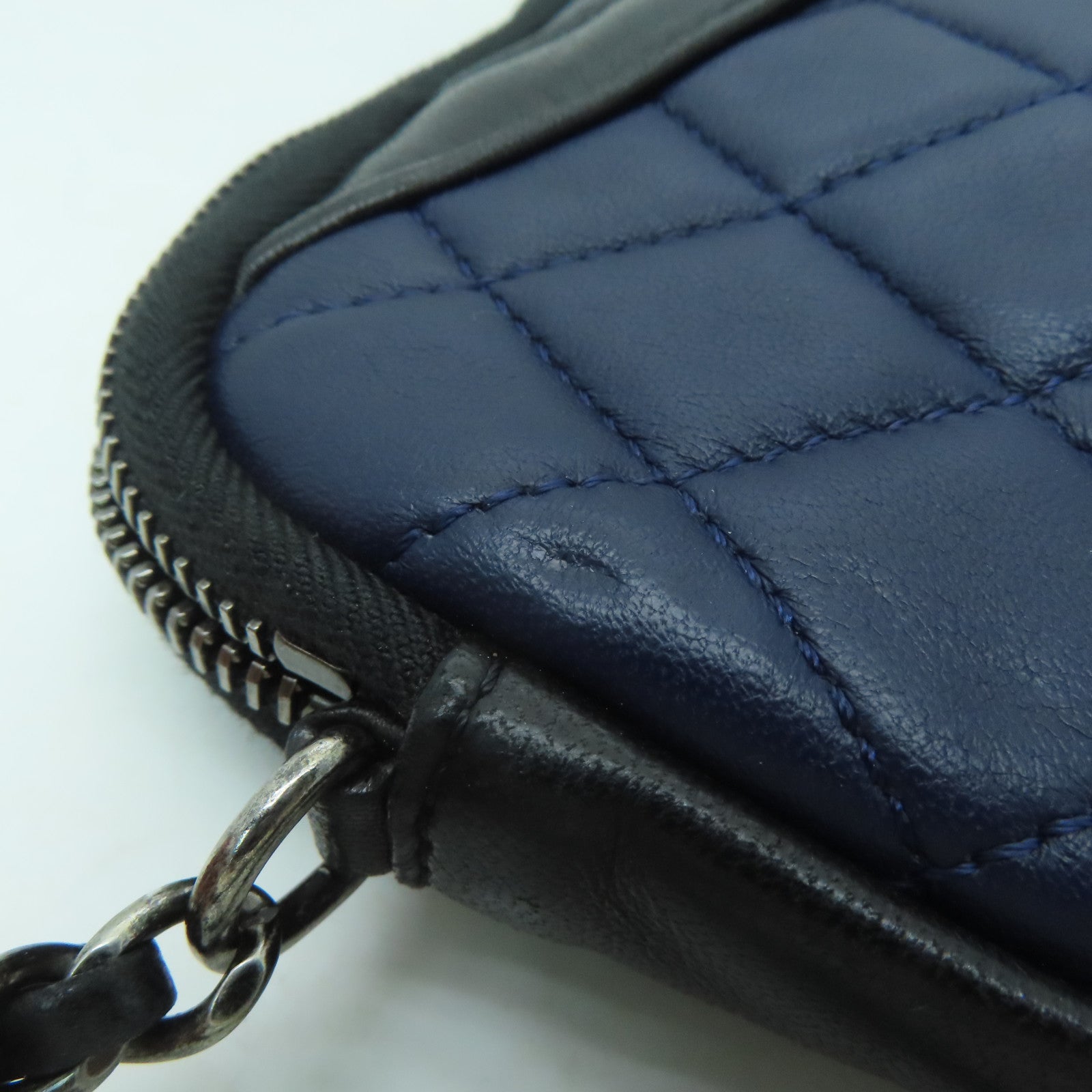 CHANEL 菱格牛皮皮革Chain Shoulder銀扣鏈帶肩背袋深藍色