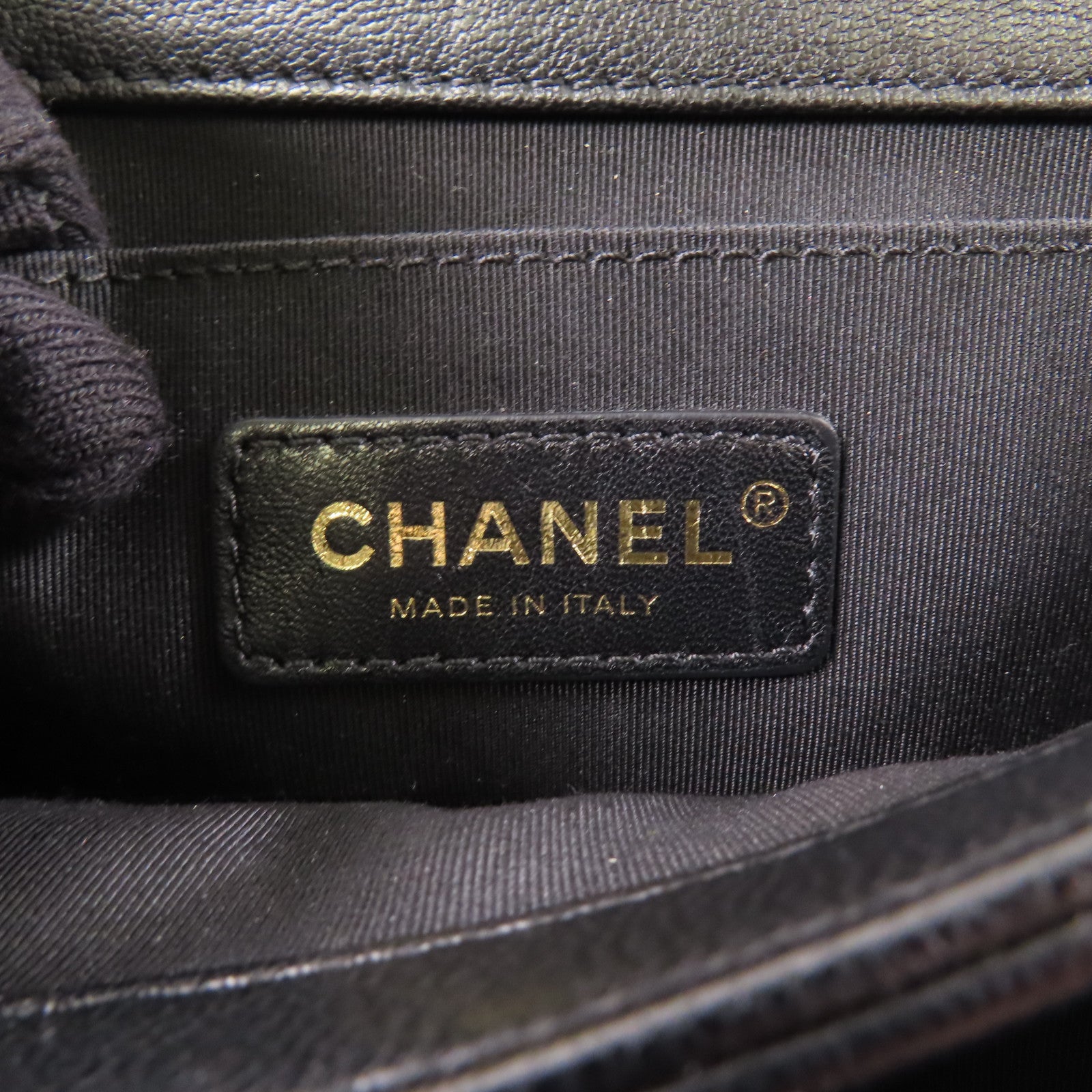 CHANEL 牛皮皮革Chain Shoulder金扣鏈帶手挽肩背兩用袋