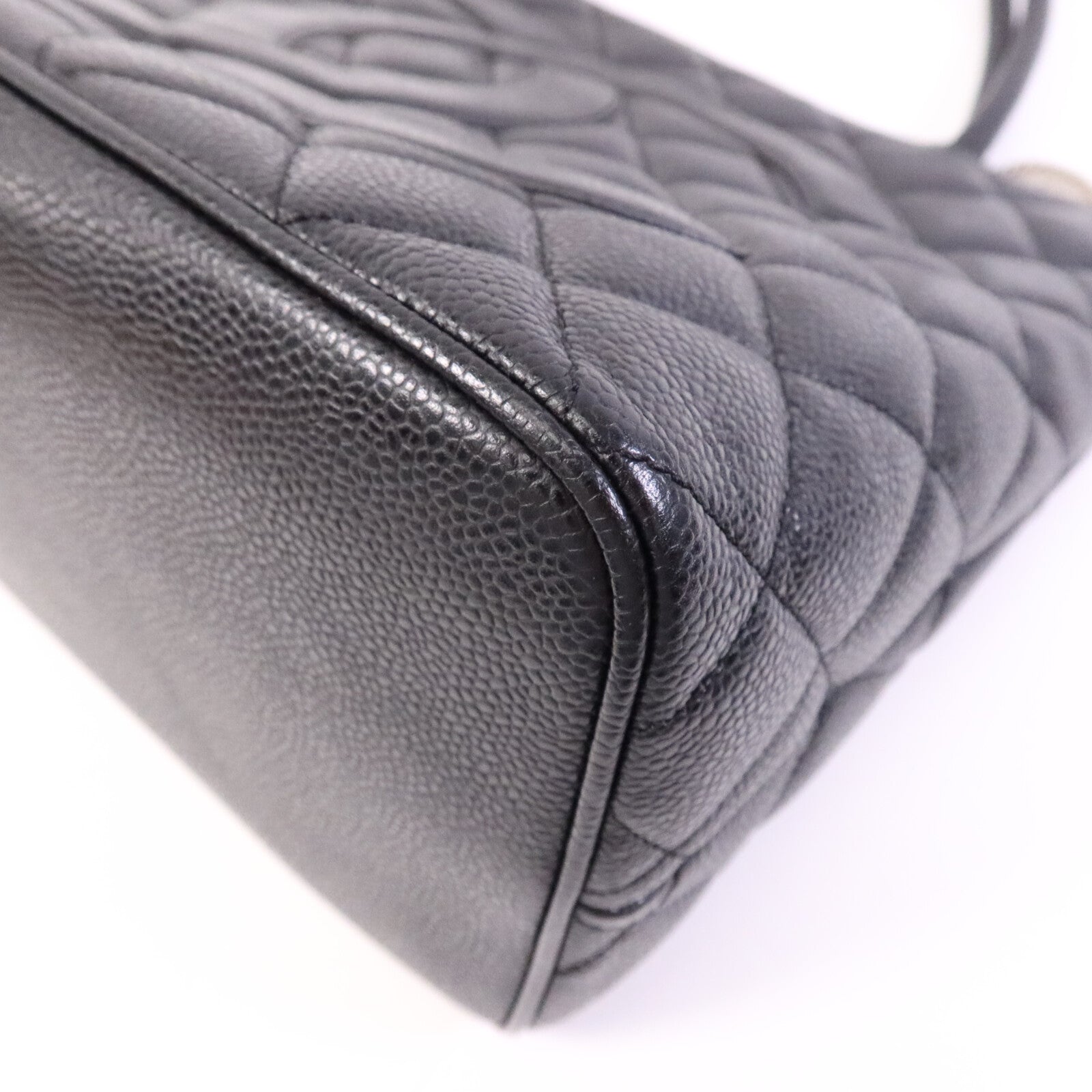 CHANEL 牛皮皮革Shoulder Bag銀扣肩背袋