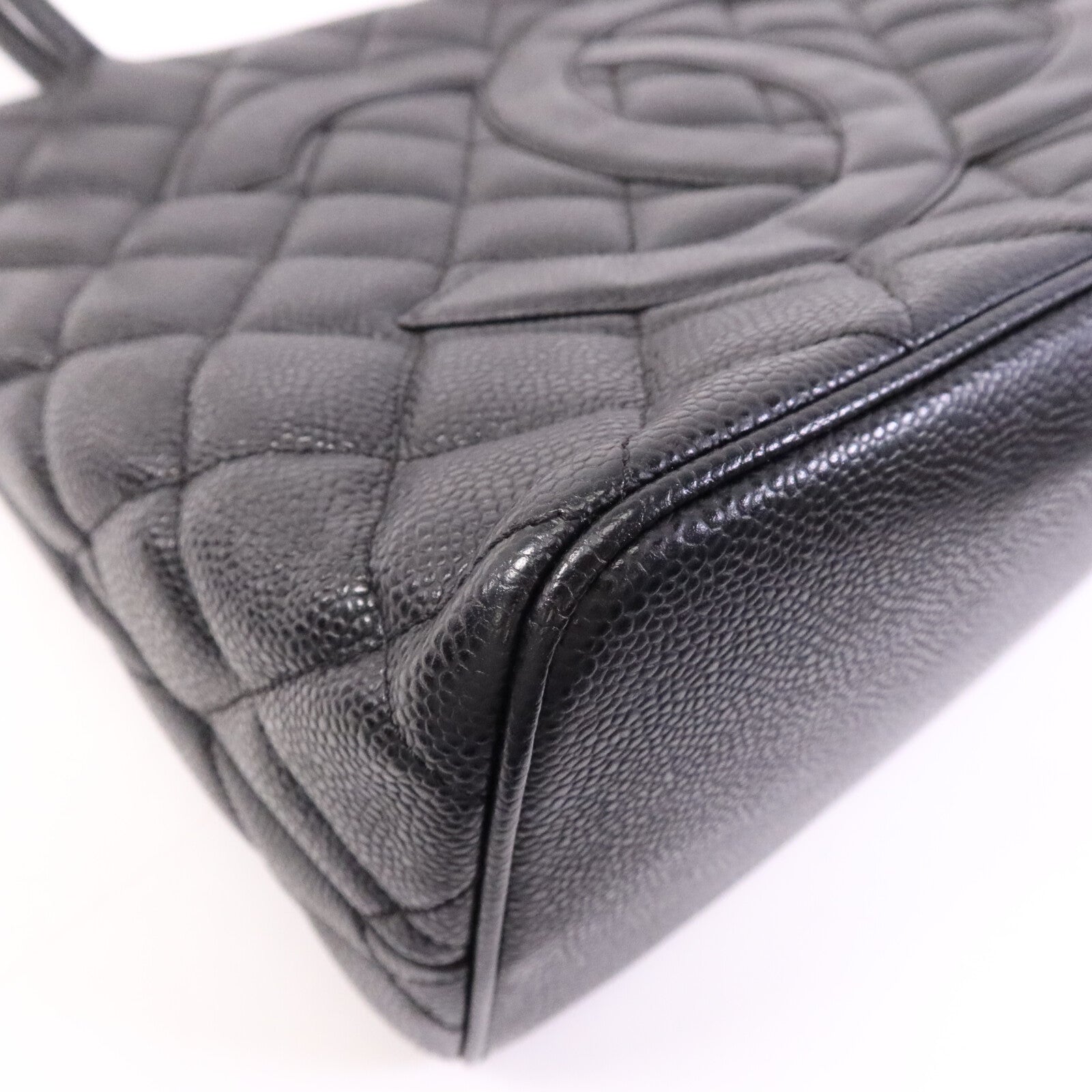 CHANEL 牛皮皮革Shoulder Bag銀扣肩背袋