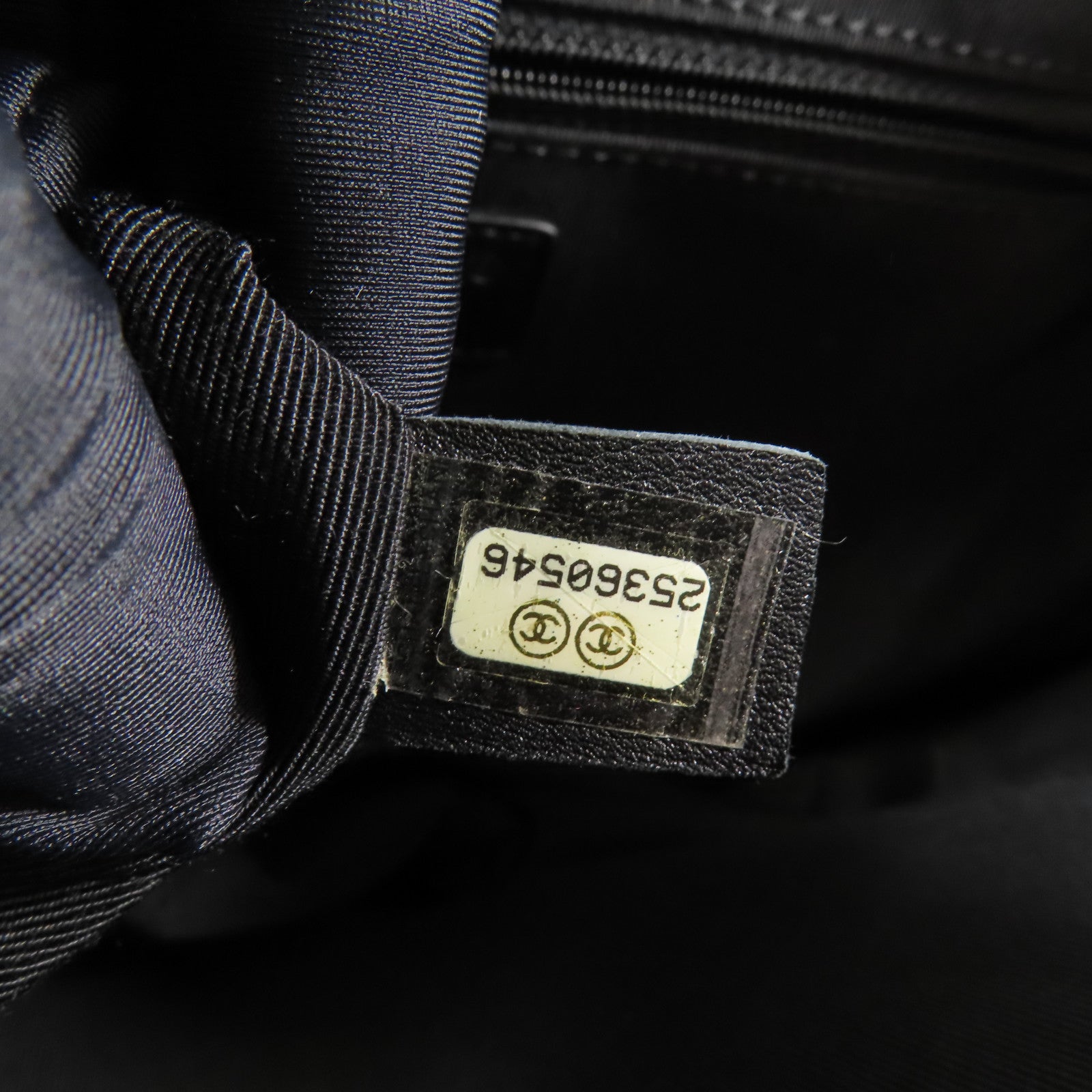 CHANEL 牛皮皮革Chain Shoulder銀扣手挽肩背兩用袋