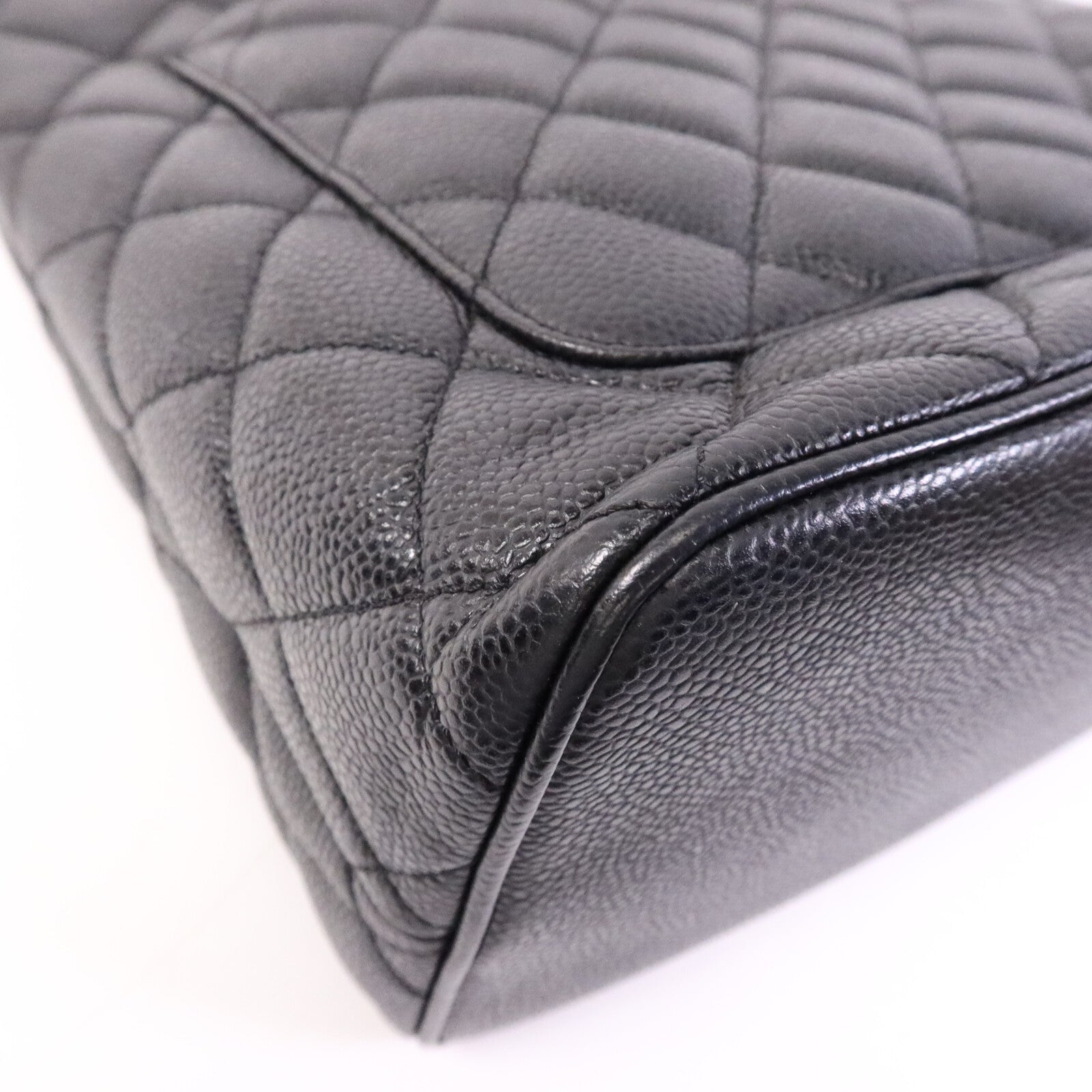 CHANEL 牛皮皮革Shoulder Bag銀扣肩背袋
