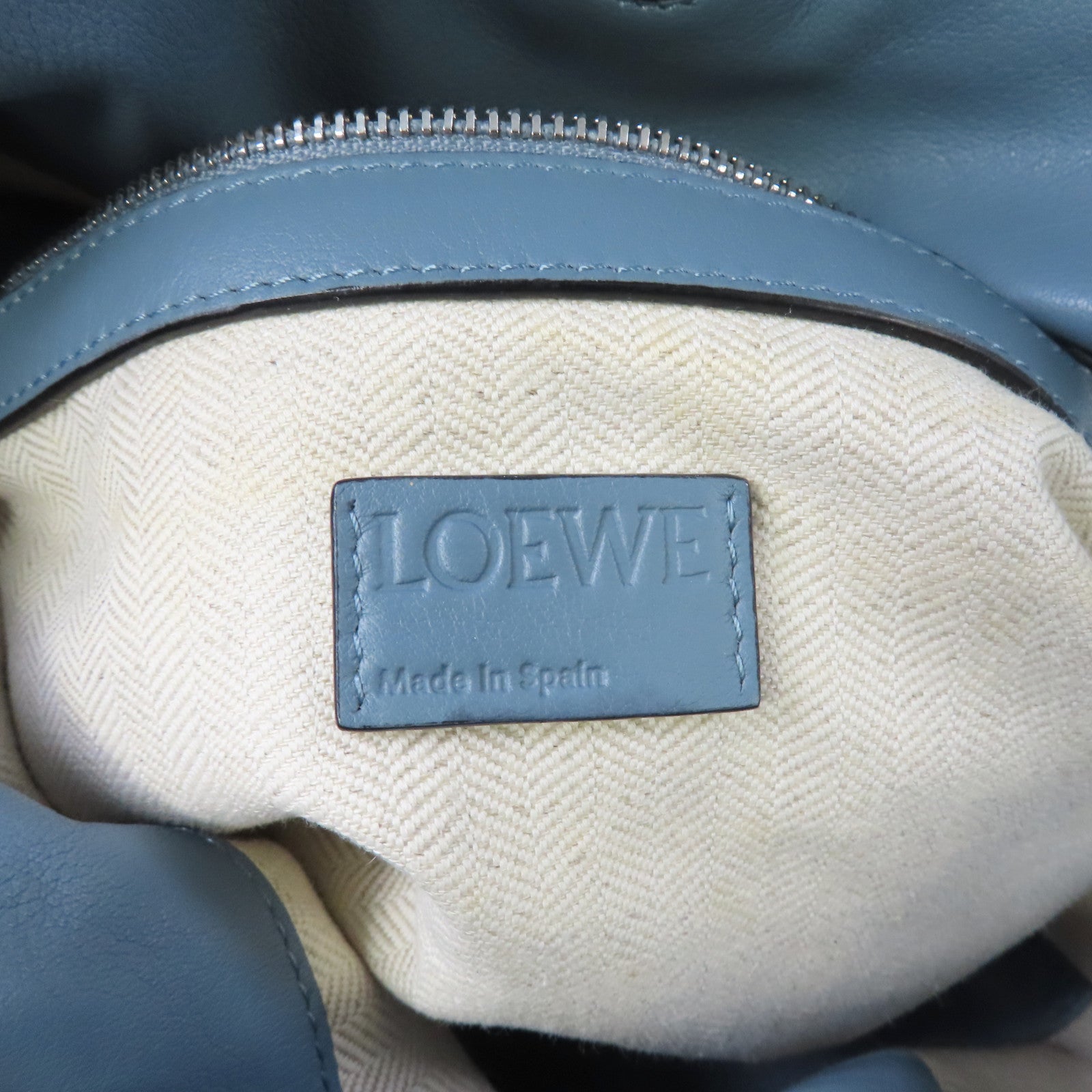 LOEWE 牛皮皮革Flamenco Medium銀扣肩背袋藍色