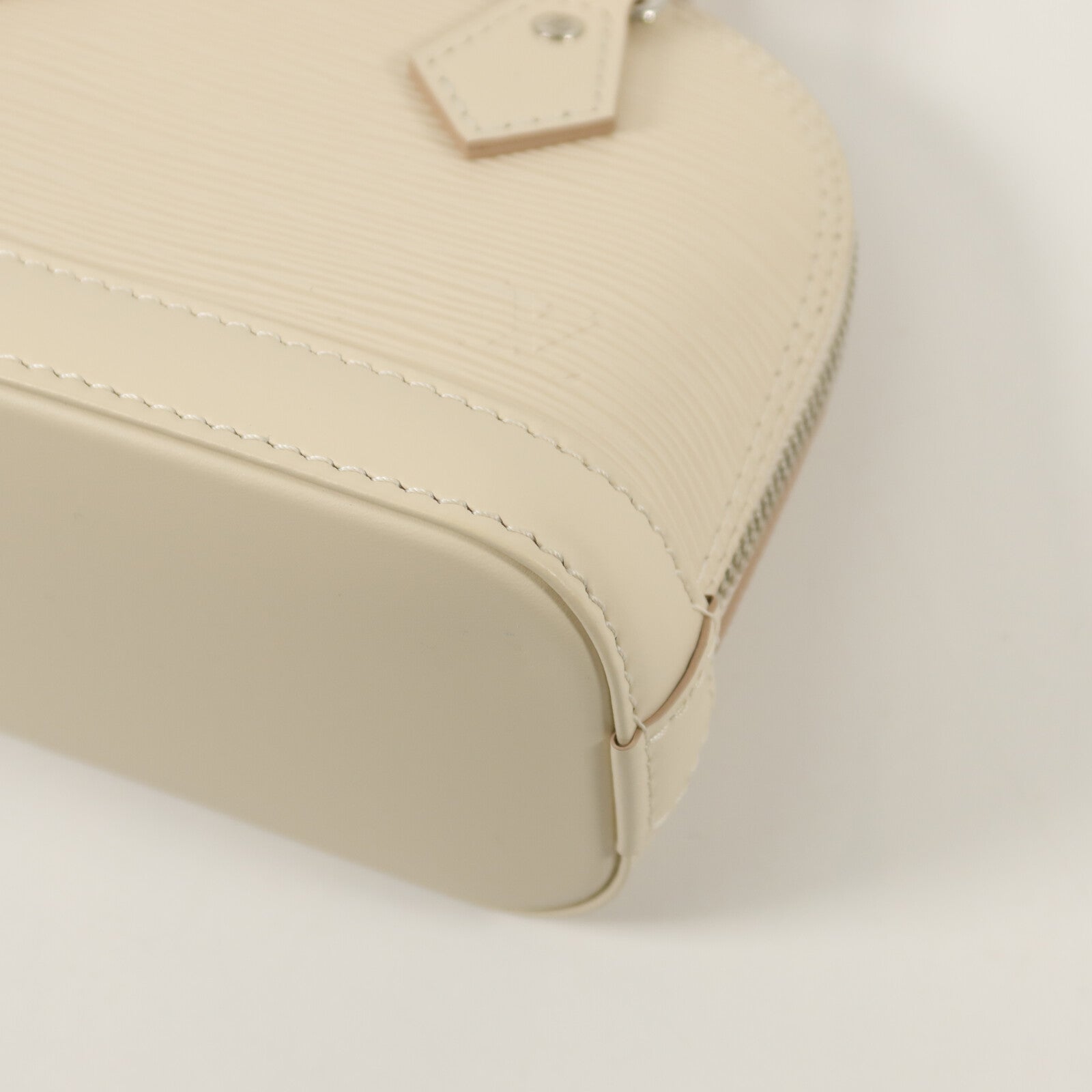 LOUIS VUITTON Epi Nano Alma手挽肩背兩用袋
