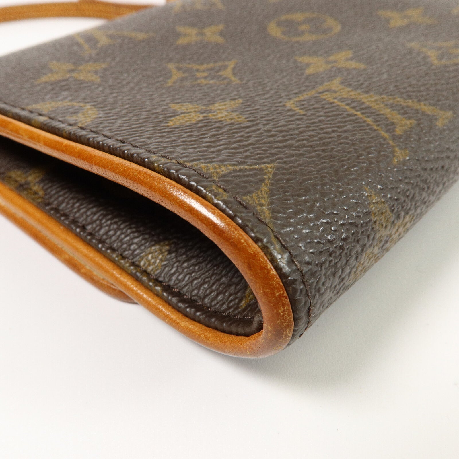 LOUIS VUITTON Monogram Pochette Twin GM金扣肩背袋