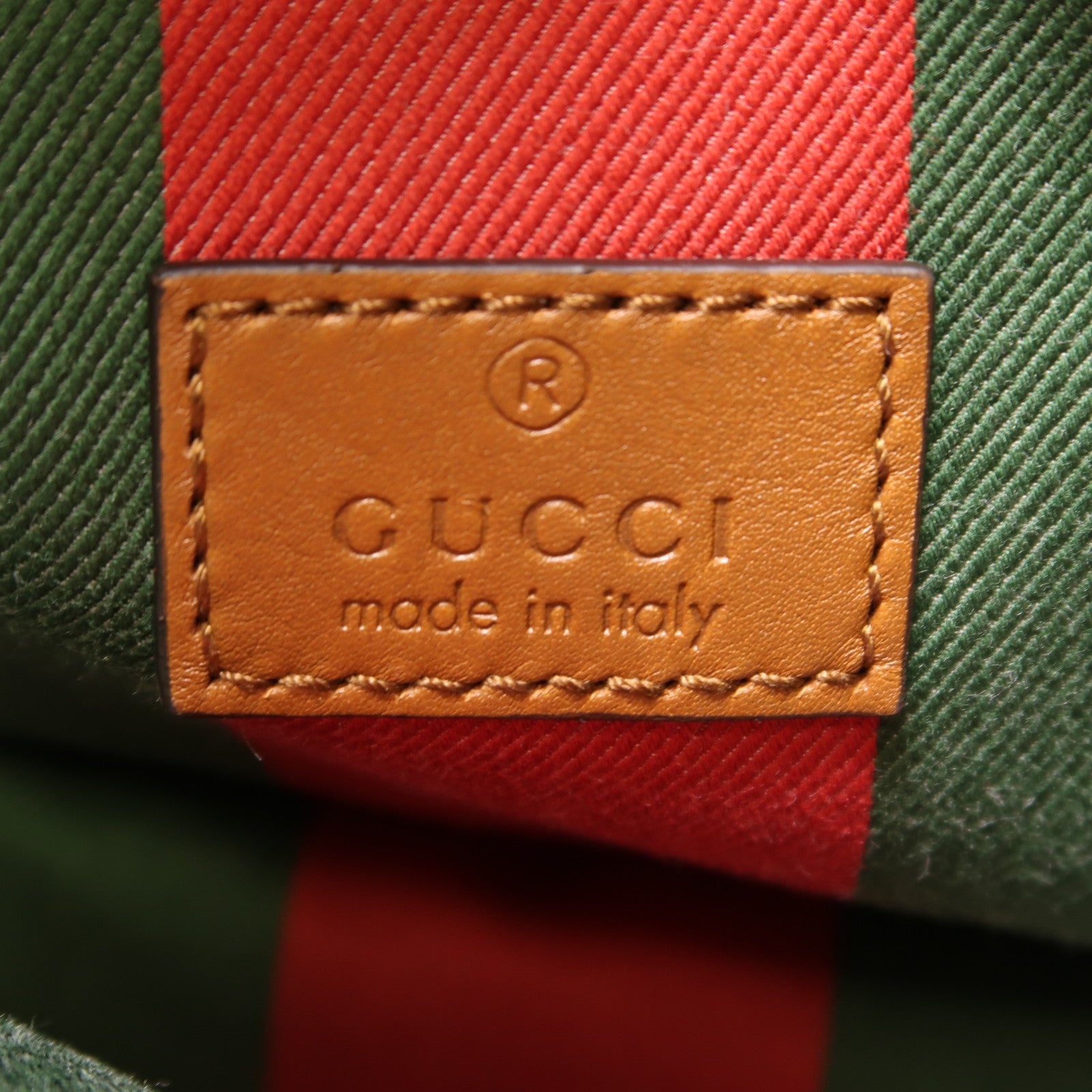 GUCCI 塗層帆布GG Emblem Small Bucket金扣手挽肩背兩用袋