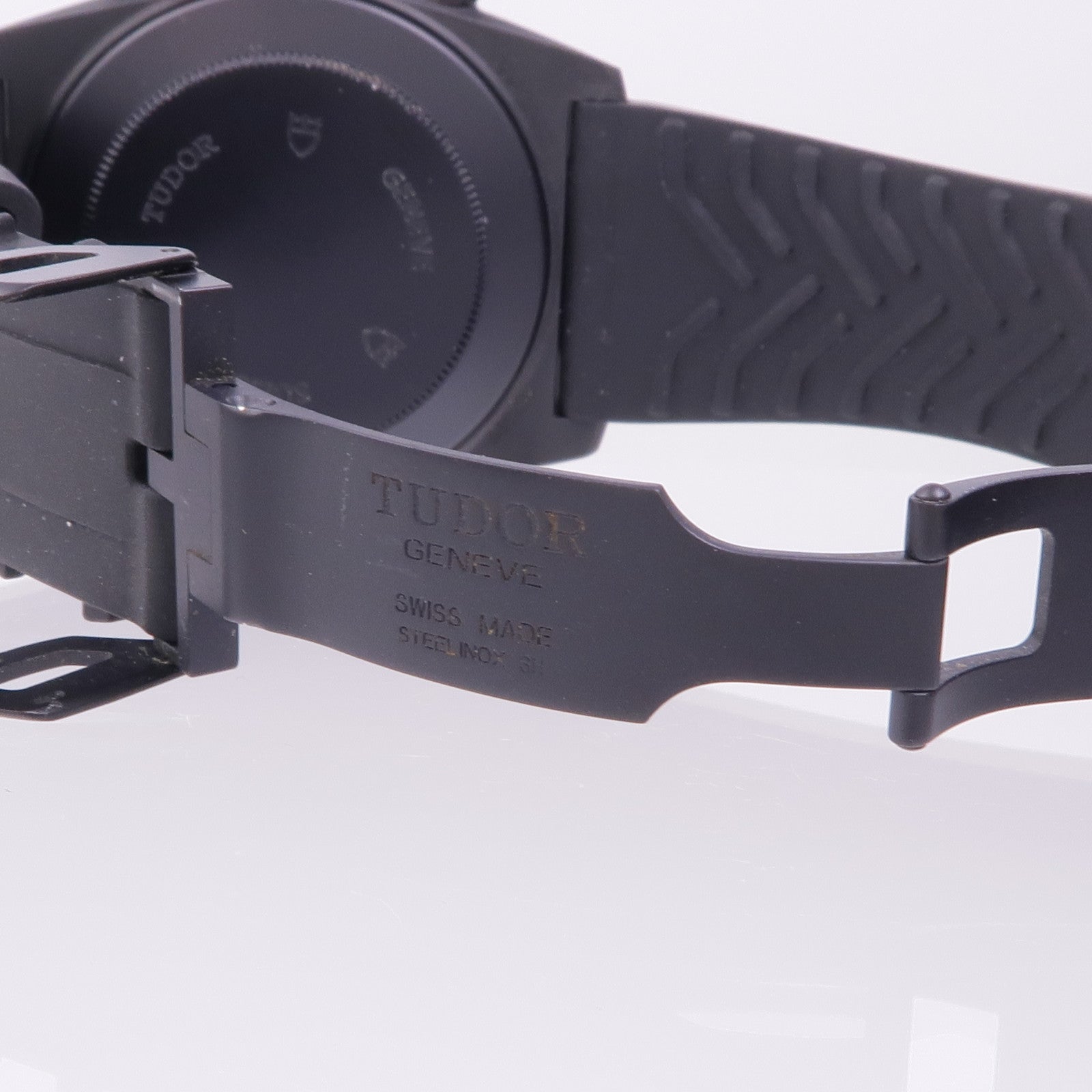TUDOR Fastrider Black Shield 42000CR