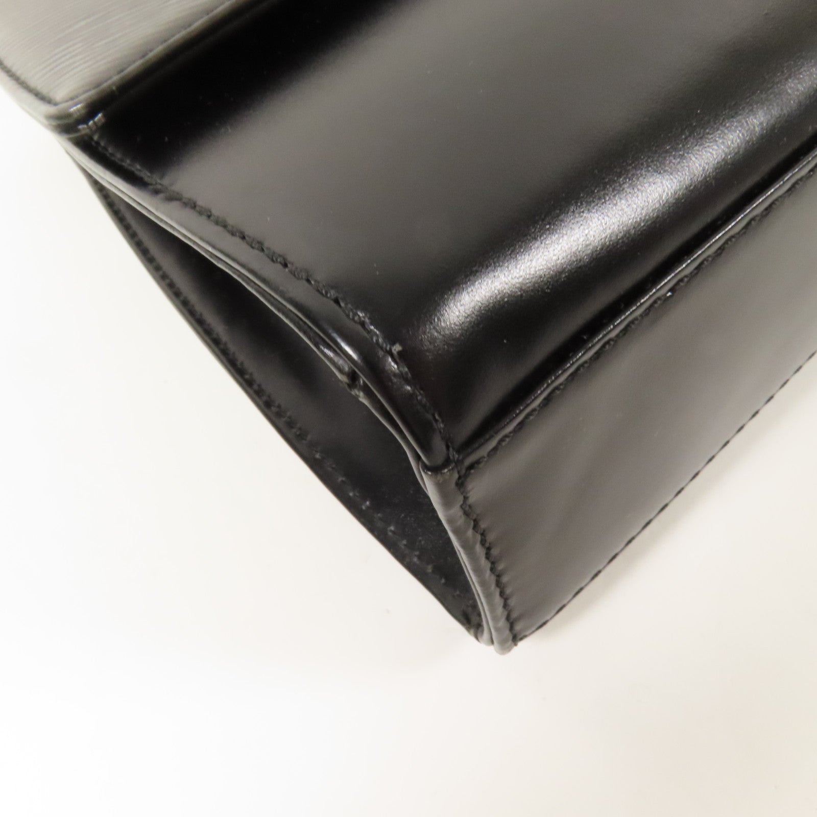 LOUIS VUITTON Epi Athens金扣手挽袋