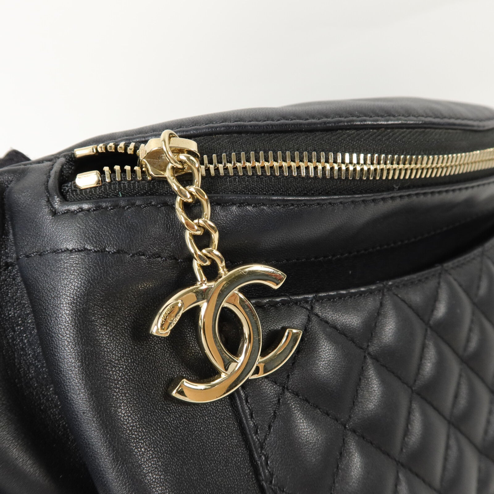 CHANEL 羊皮皮革Waist Bag腰包