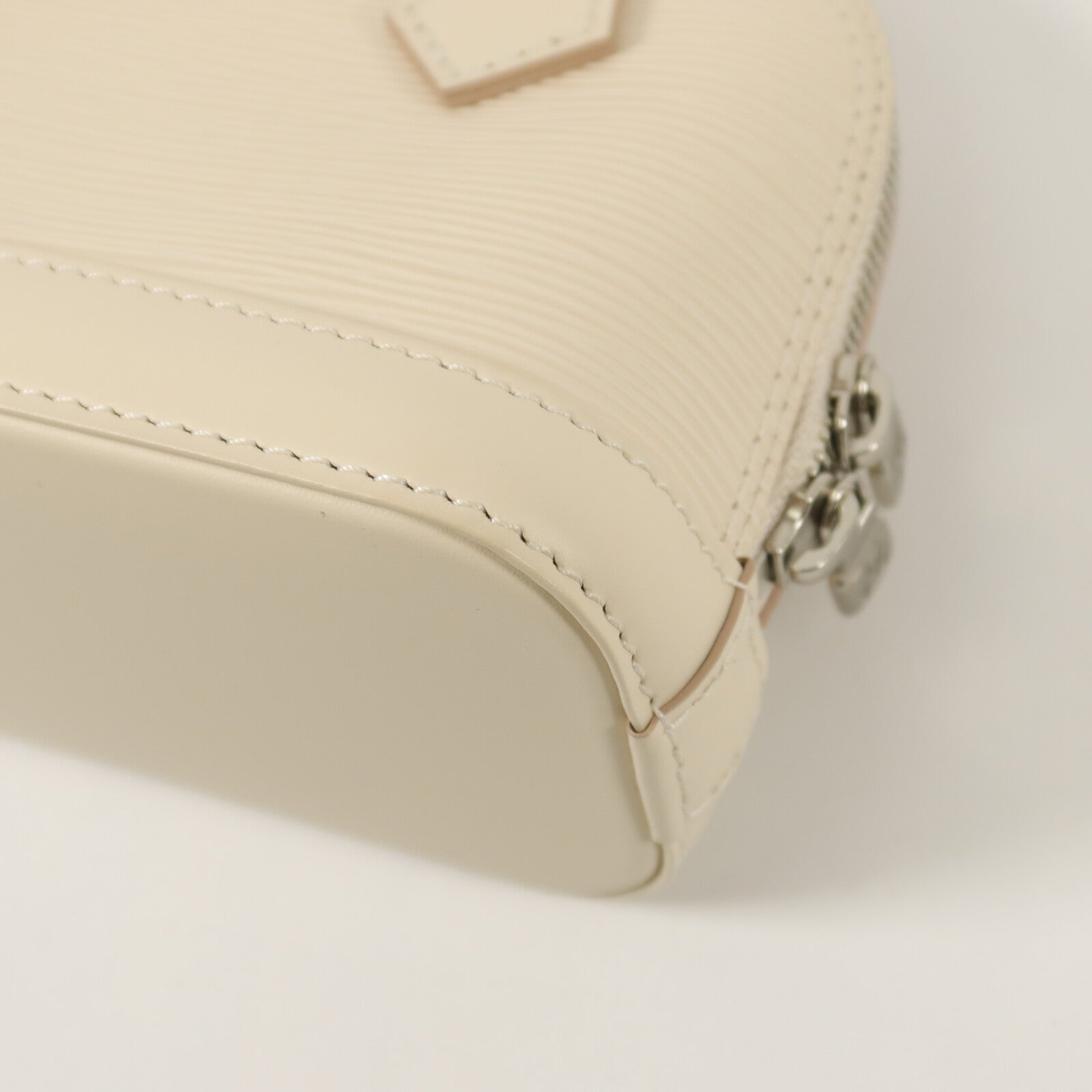 LOUIS VUITTON Epi Nano Alma手挽肩背兩用袋
