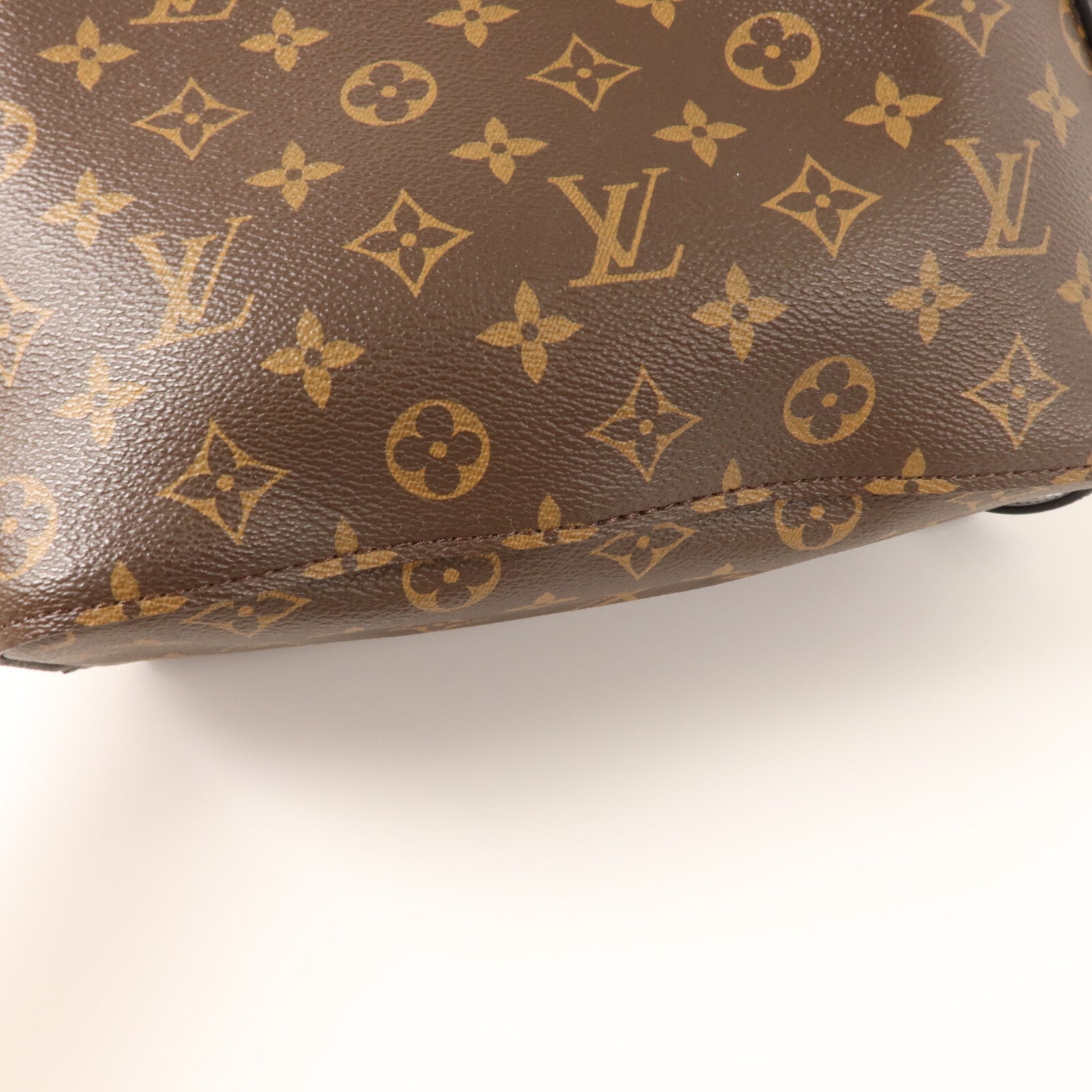 LOUIS VUITTON Monogram Neo Noe MM金扣肩背袋