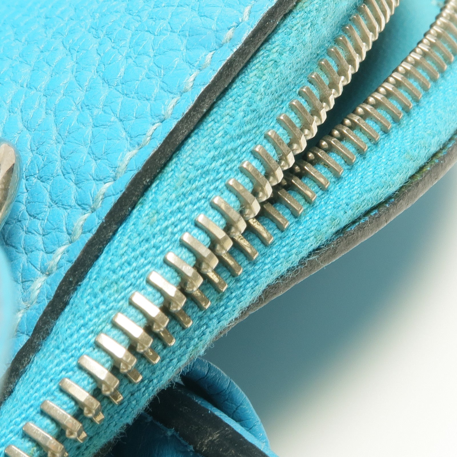 HERMES Clemence皮革Bolide 31銀扣手挽袋