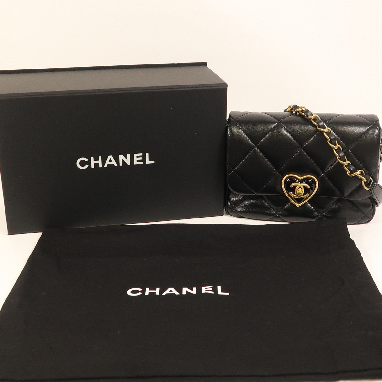 CHANEL 羊皮皮革Coco Love金扣鏈帶肩背袋