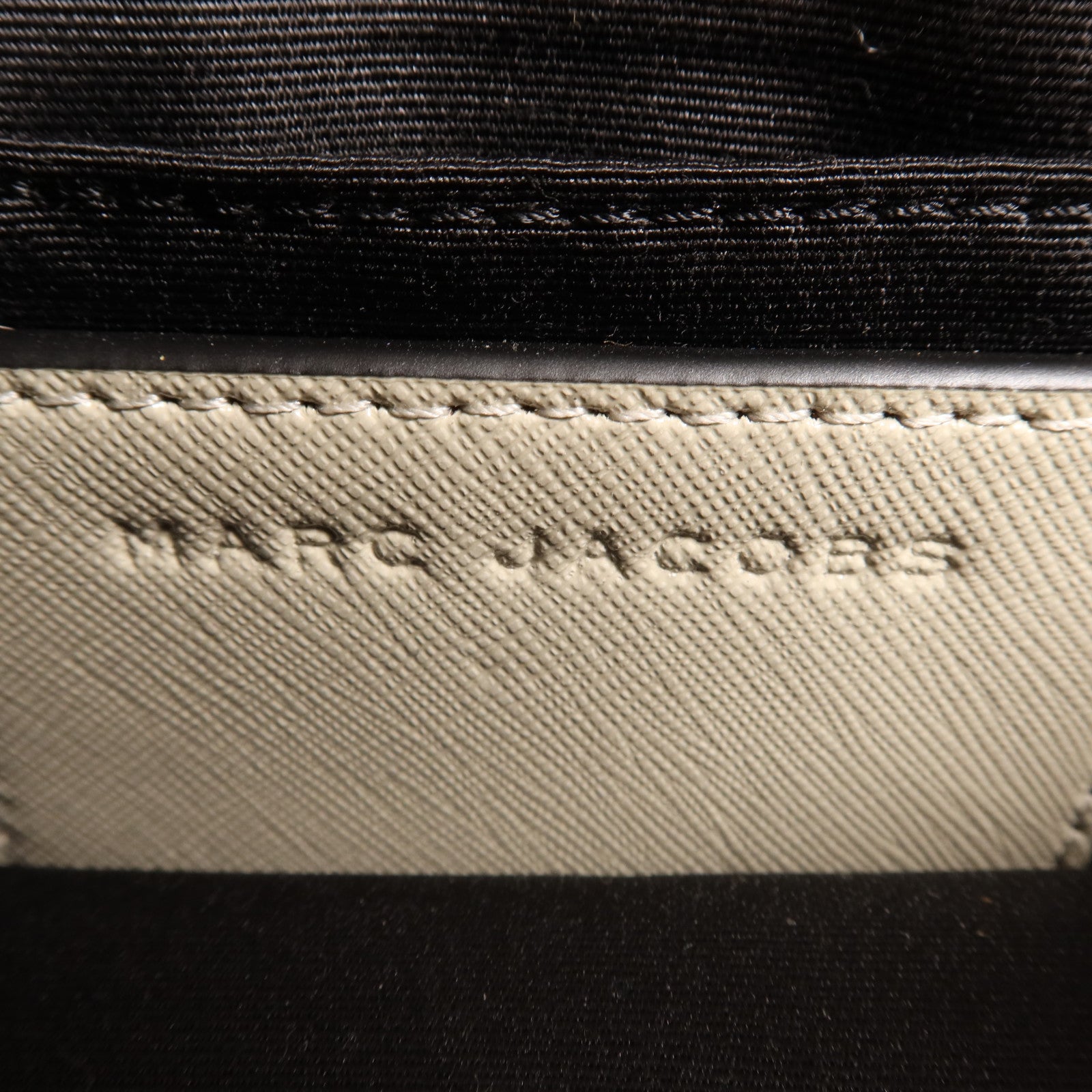 MARC BY MARC JACOBS 牛皮皮革Shoulder Bag金扣肩背袋
