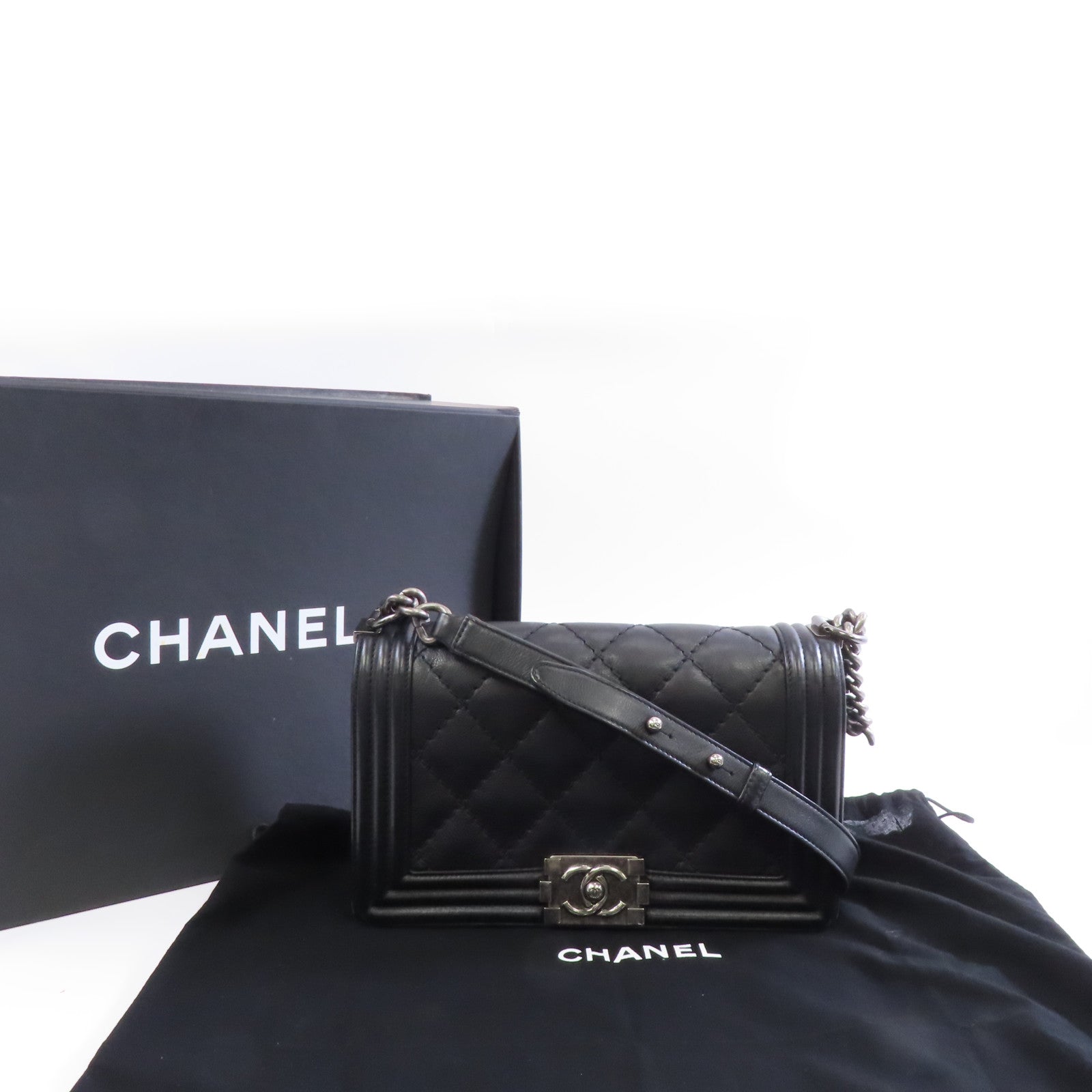 CHANEL 菱格牛皮皮革Boy 25銀扣鏈帶肩背袋黑色