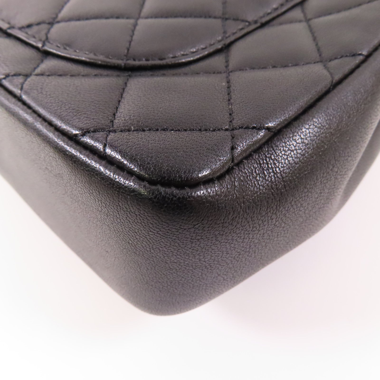 CHANEL 牛皮皮革Chain Shoulder金扣鏈帶手挽肩背兩用袋