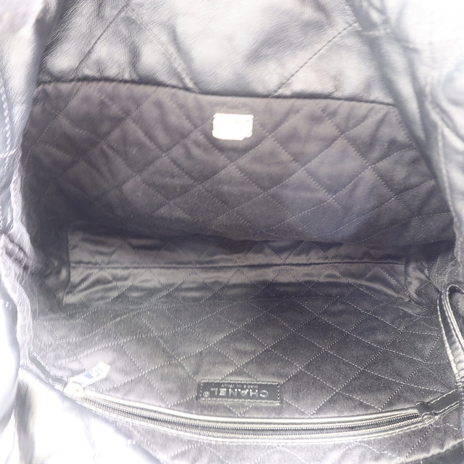 CHANEL 牛皮皮革Chanel 22 Small鏈帶肩背袋