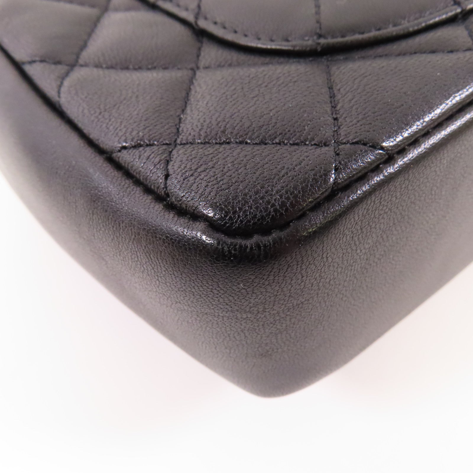 CHANEL 牛皮皮革Chain Shoulder金扣鏈帶手挽肩背兩用袋